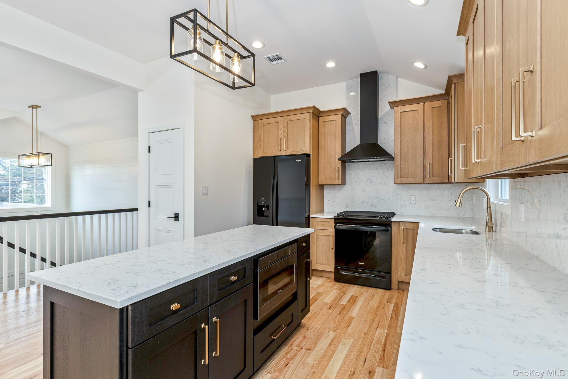 92 Park Street, Blue Point, NY 11715