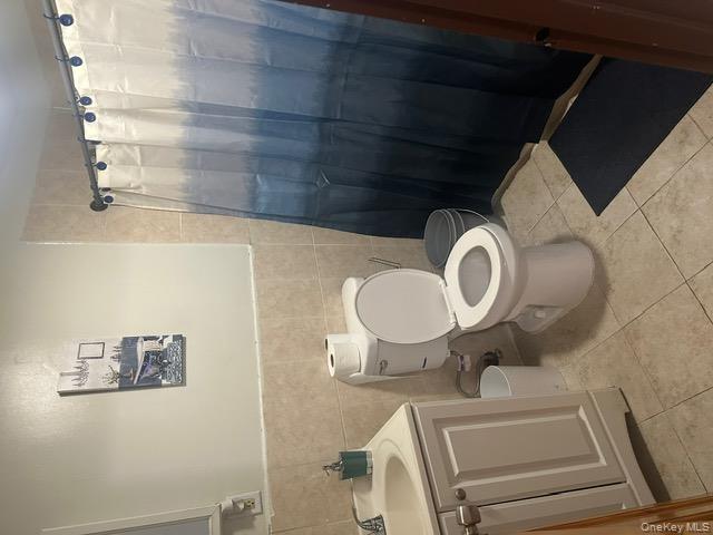 104-29 Roosevelt, Corona, NY 11368