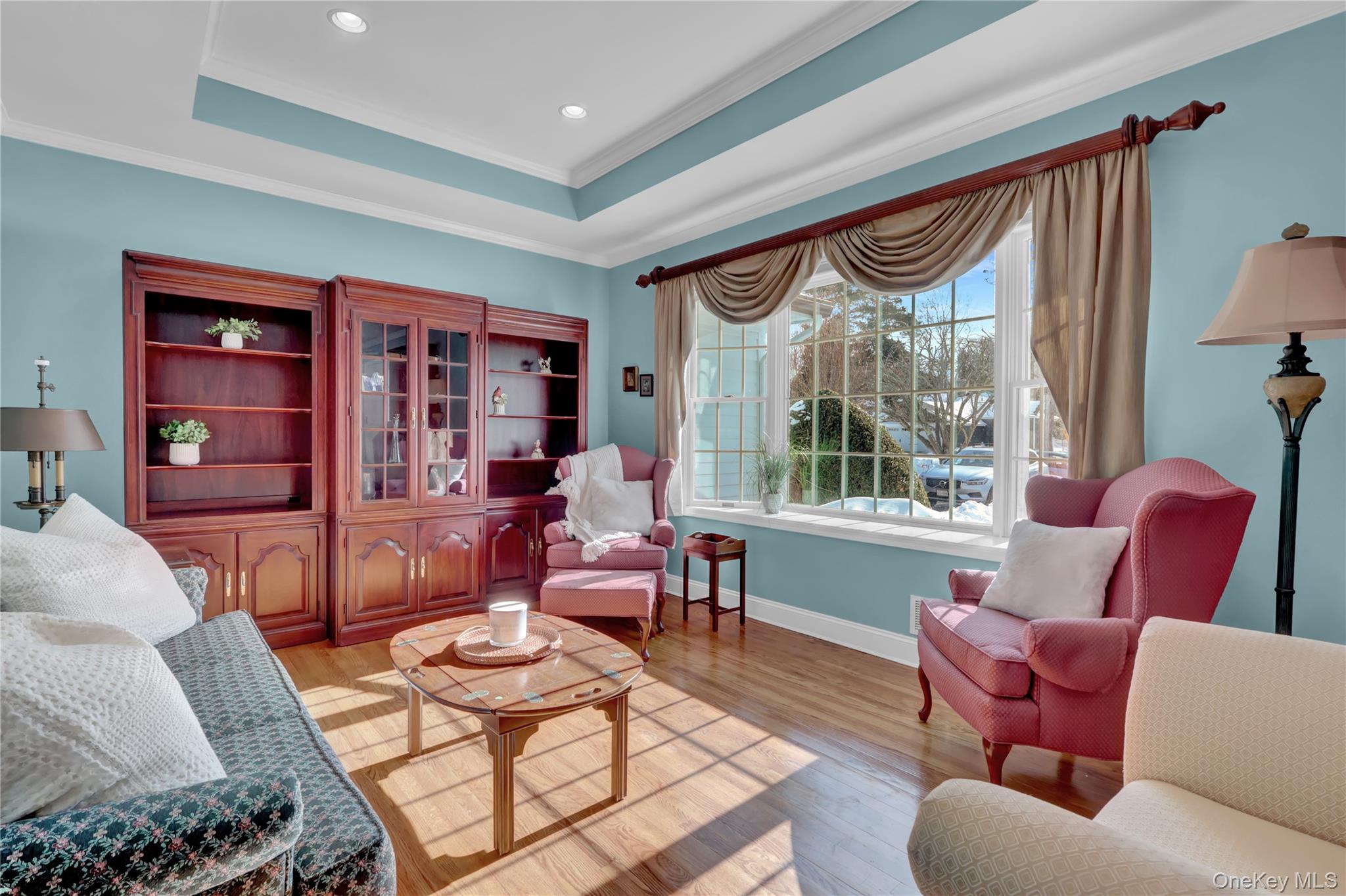 5 Cedar Lane, Setauket, NY 11733