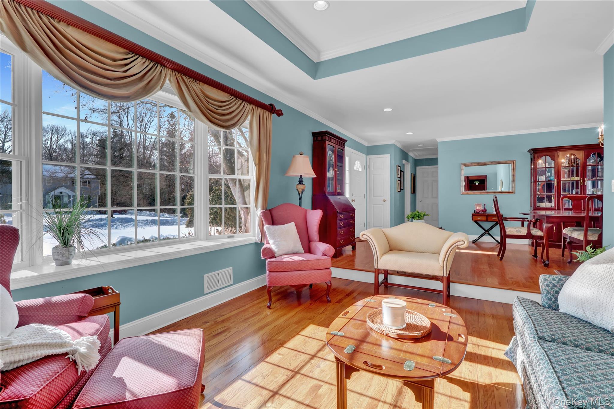 5 Cedar Lane, Setauket, NY 11733