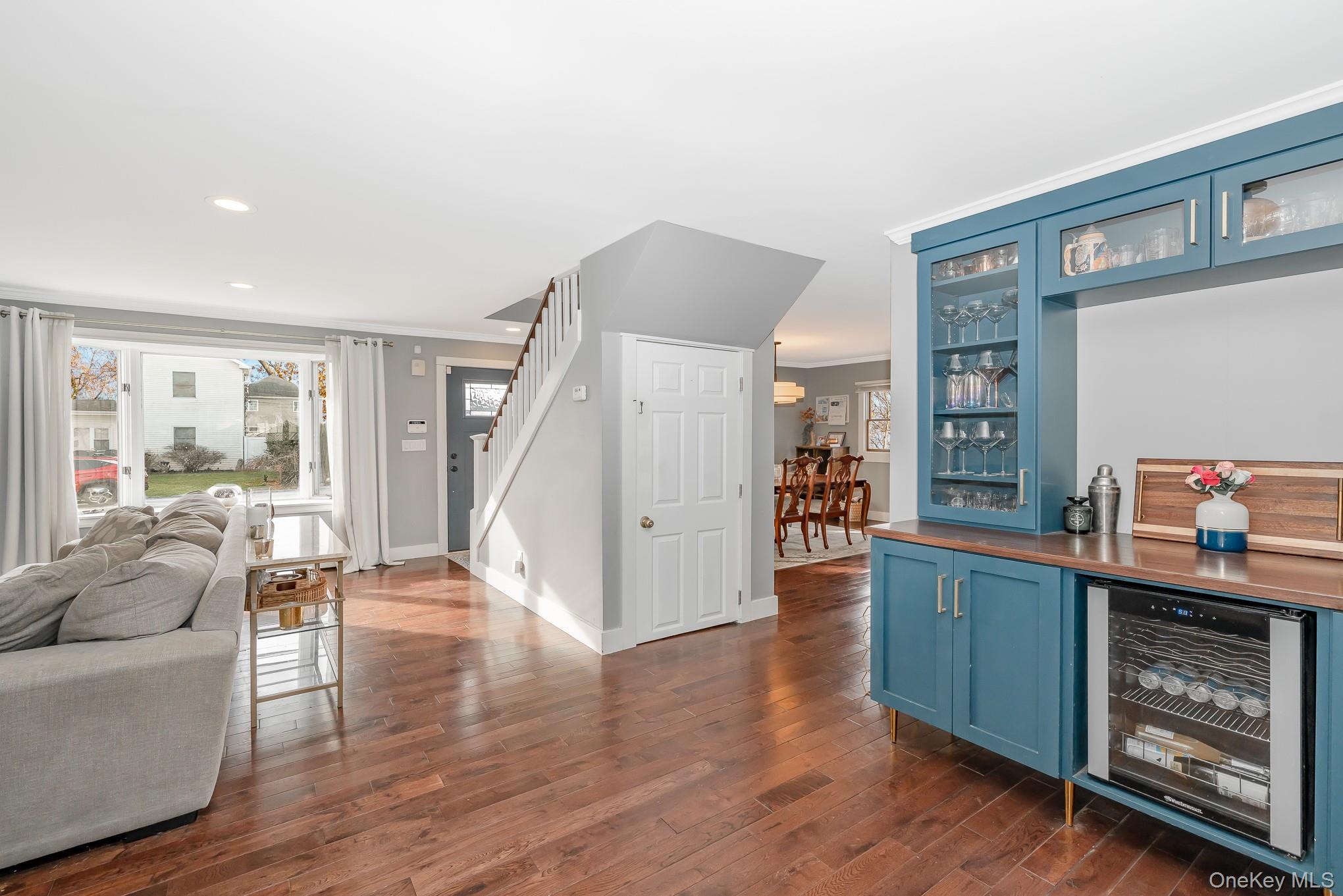 456 48th Street, Lindenhurst, NY 11757