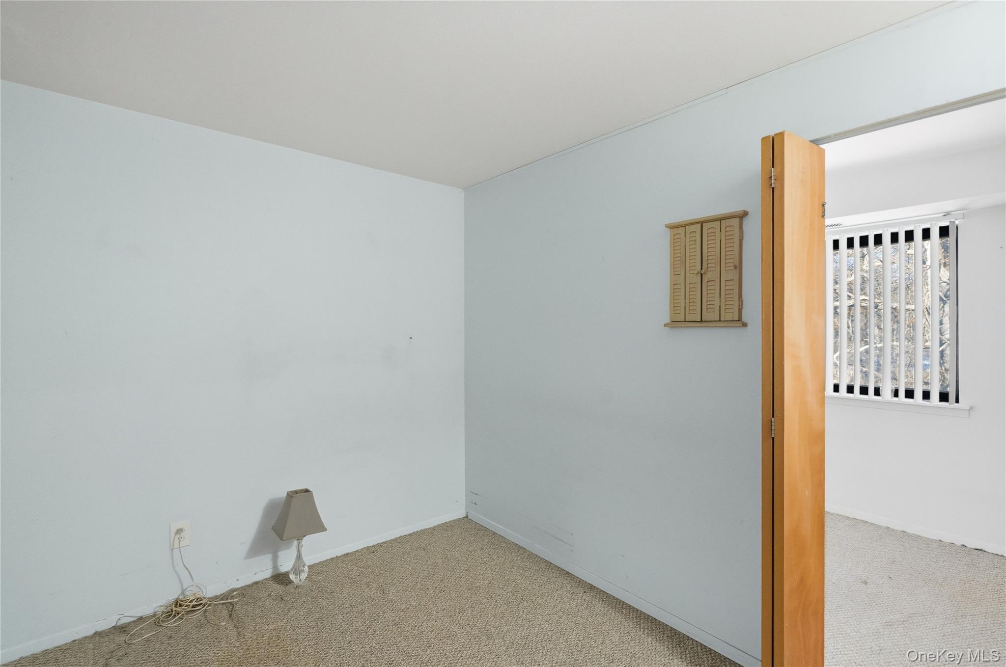 19 Newbrook # 19, Bay Shore, NY 11706