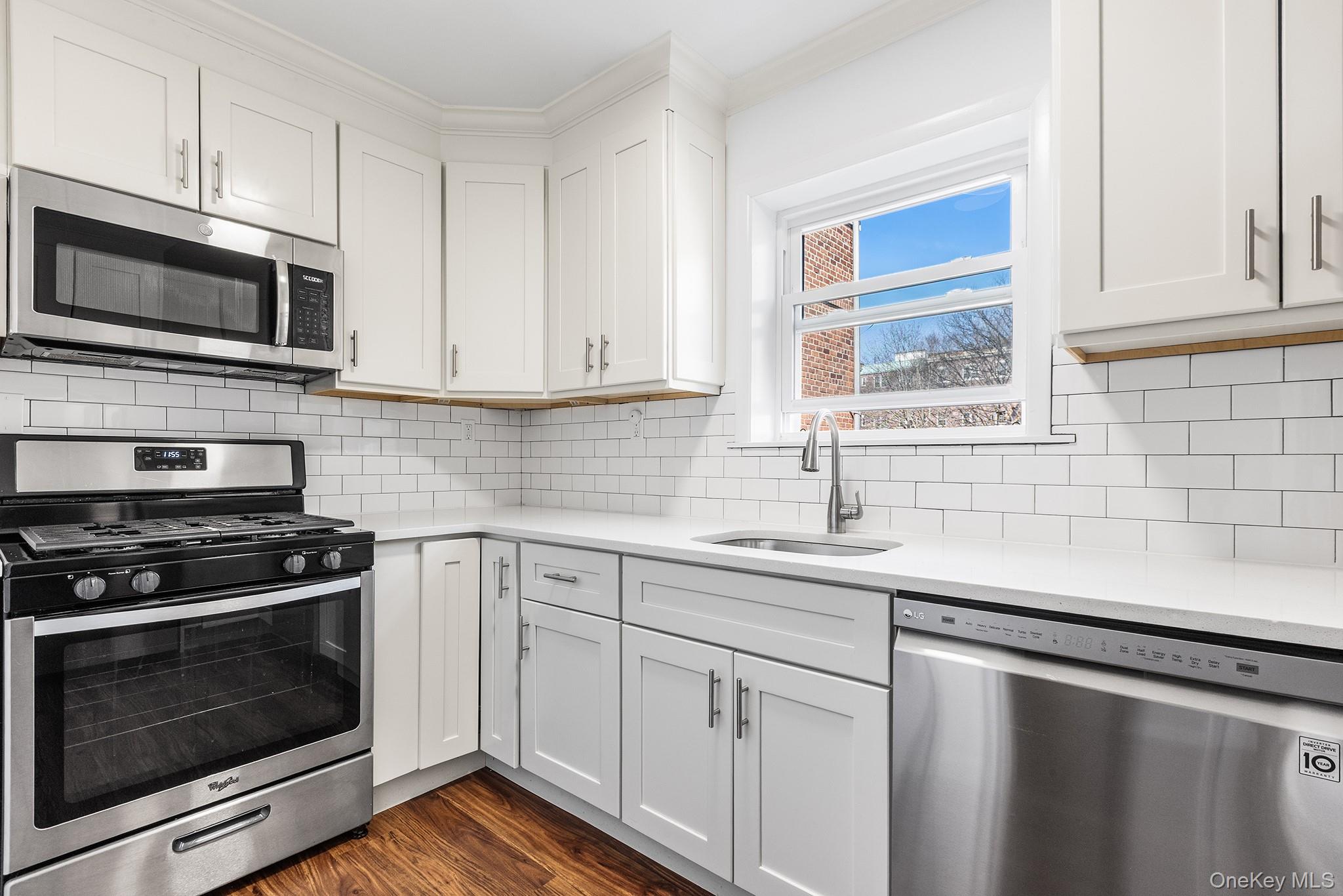 320 S Broadway # R5, Tarrytown, NY 10591