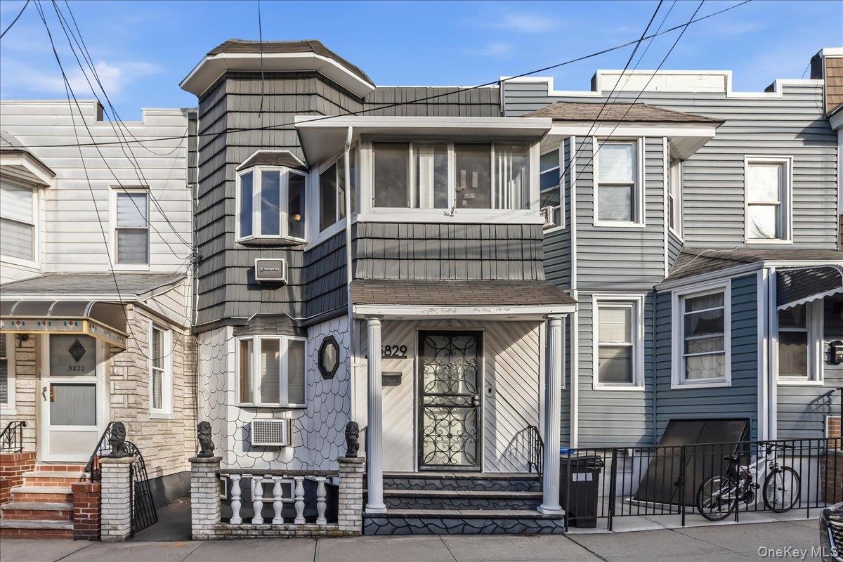 58-29 60th Lane, Maspeth, NY 11378