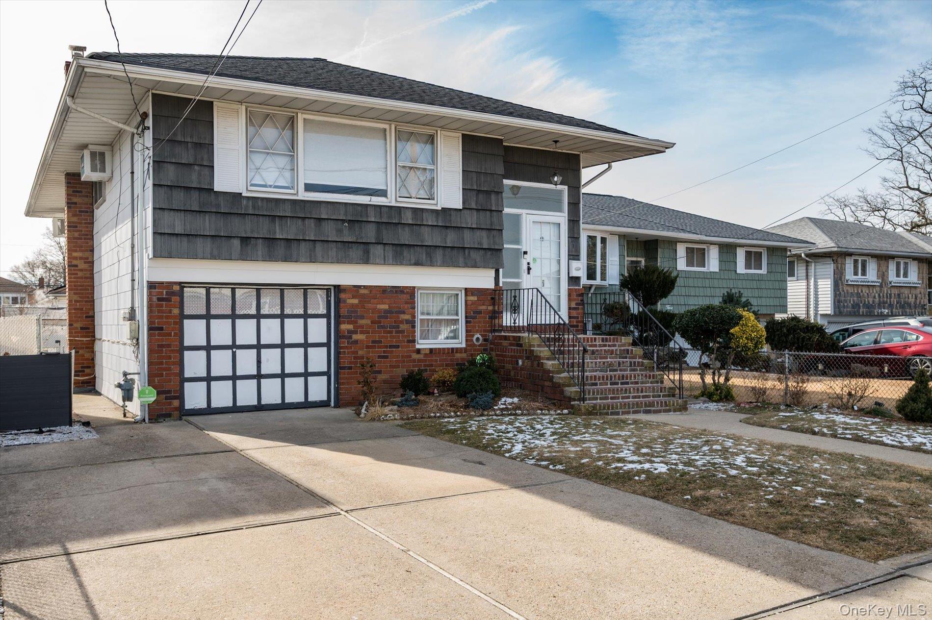 7 Stein Street, Valley Stream, NY 11580