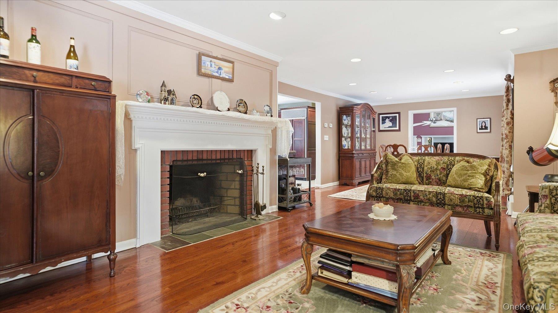 1 Tracklot Road, Nissequogue, NY 11780