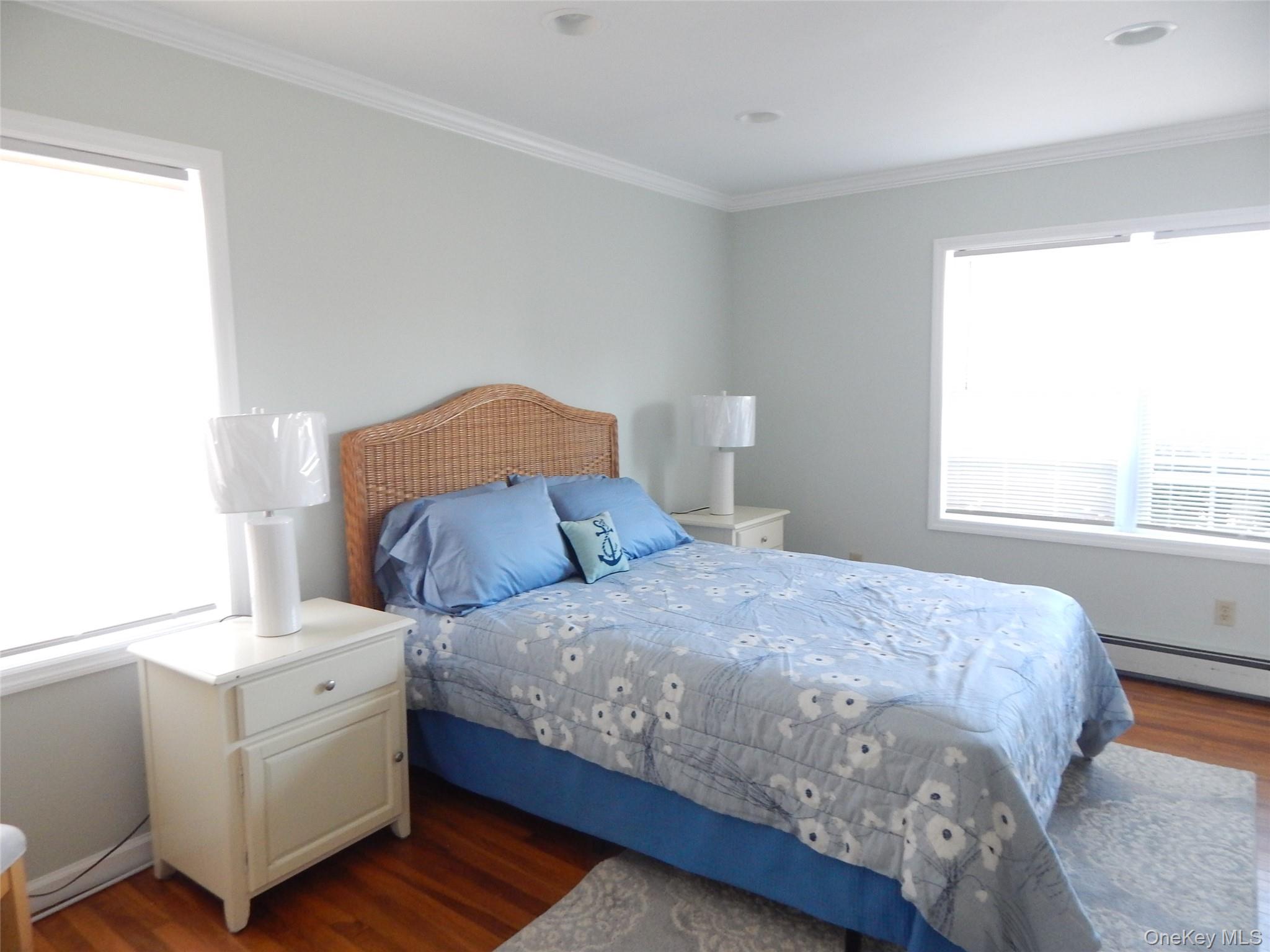 15 Maple Street, Westhampton Beach, NY 11978