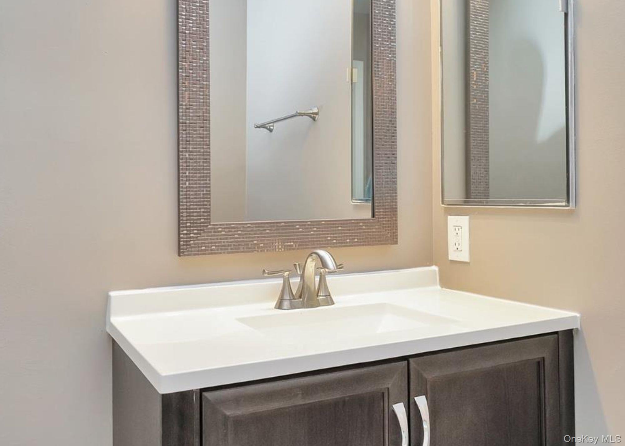 277 Vista Drive, Jericho, NY 11753