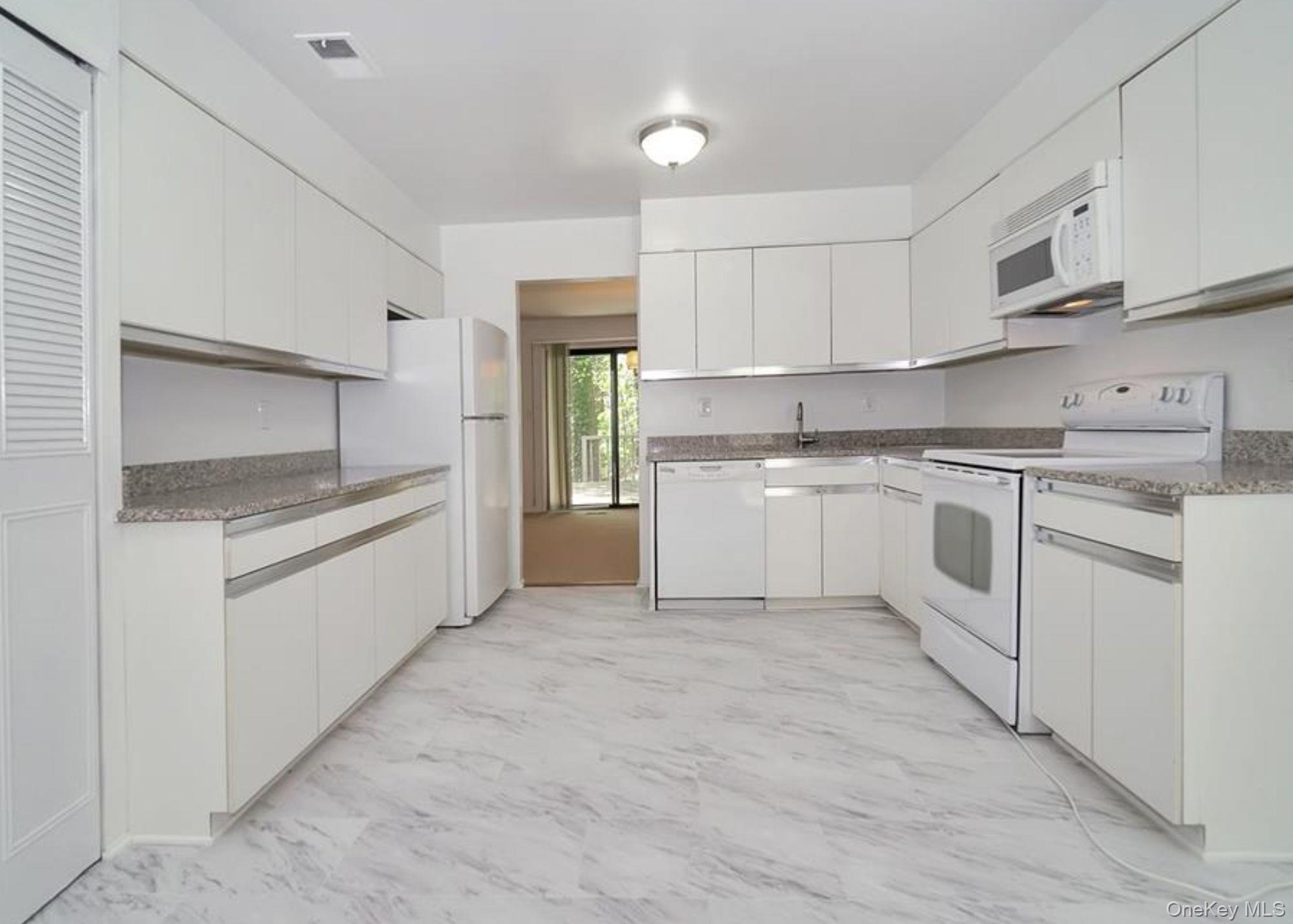 277 Vista Drive, Jericho, NY 11753