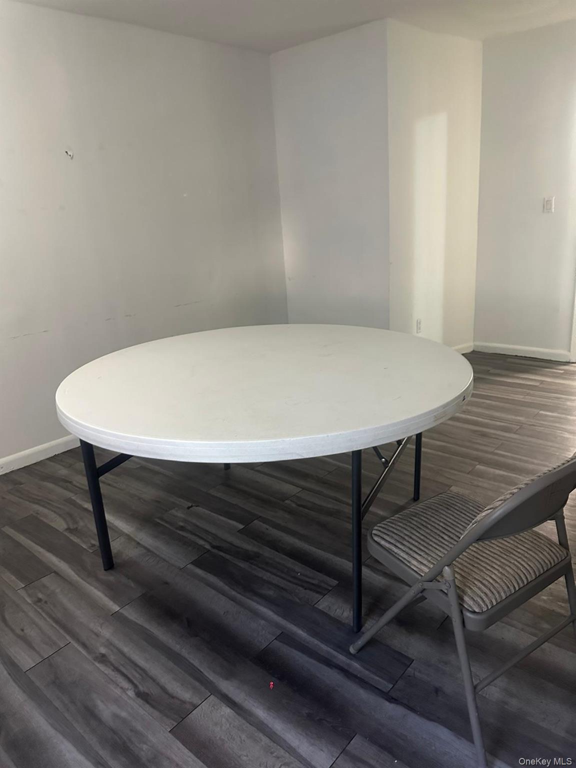 9718 Roosevelt Avenue, Corona, NY 11368