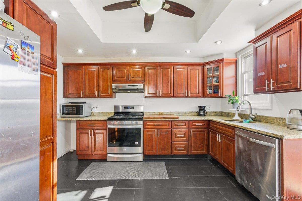 8068 87th Avenue, Woodhaven, NY 11421