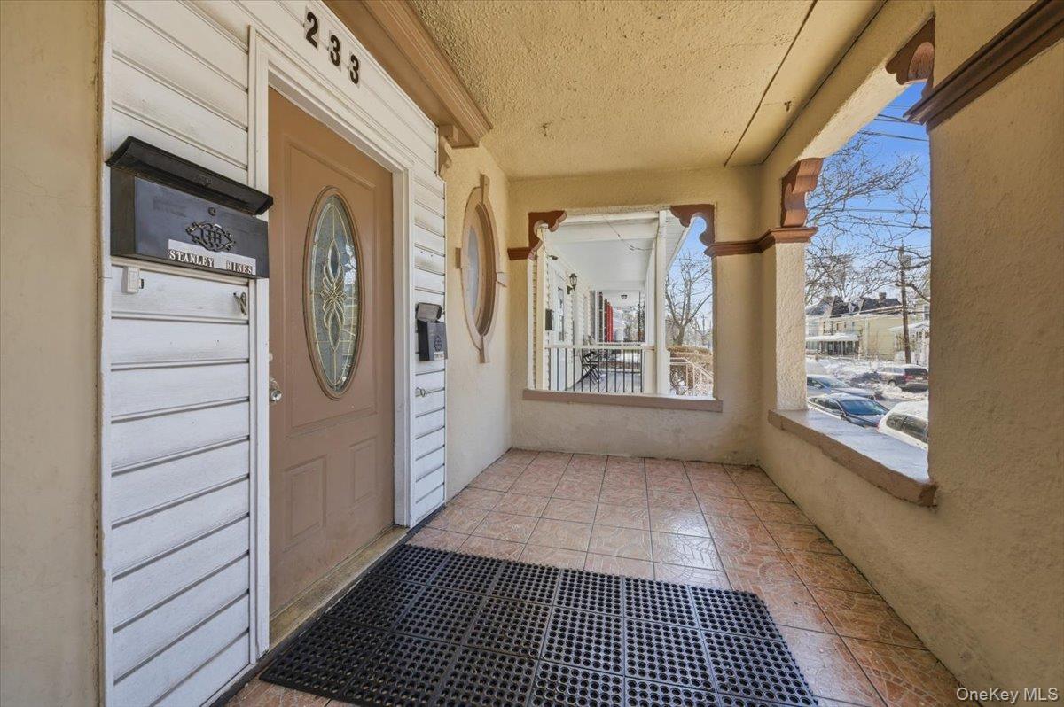 233 S 5th Avenue, Mount Vernon, NY 10550