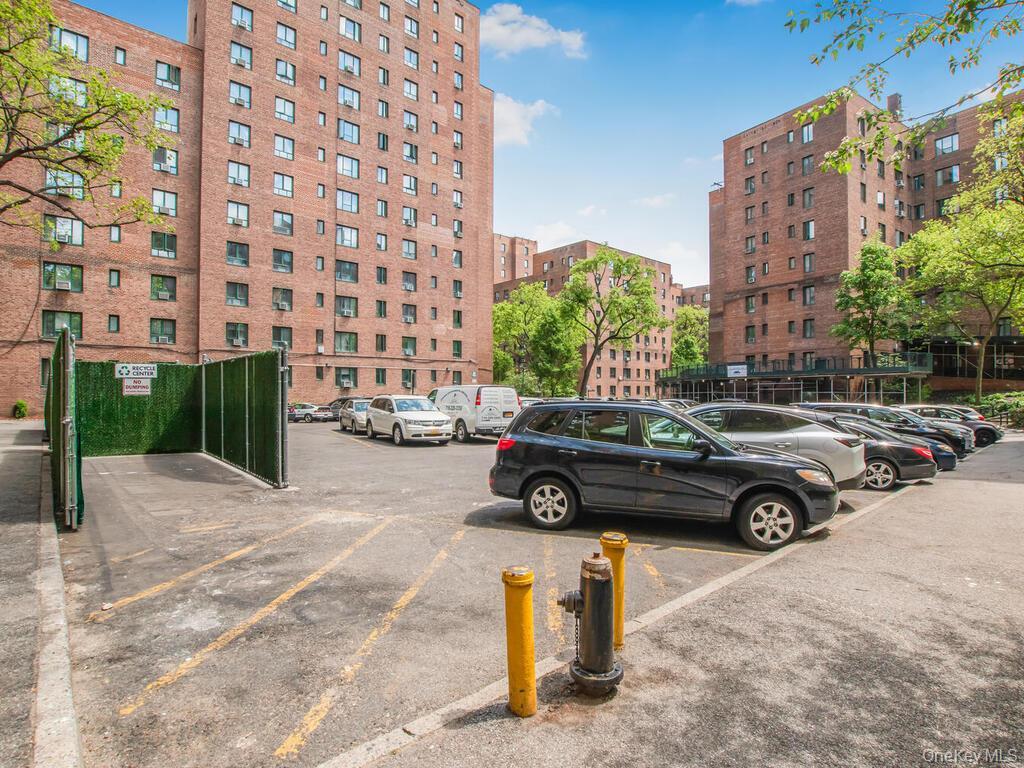 1503 Metropolitan Avenue # 4F, Bronx, NY 10462