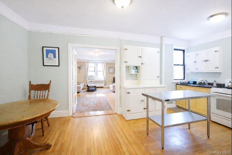 1080 Warburton Avenue Warburton # 3G, Yonkers, NY 10701