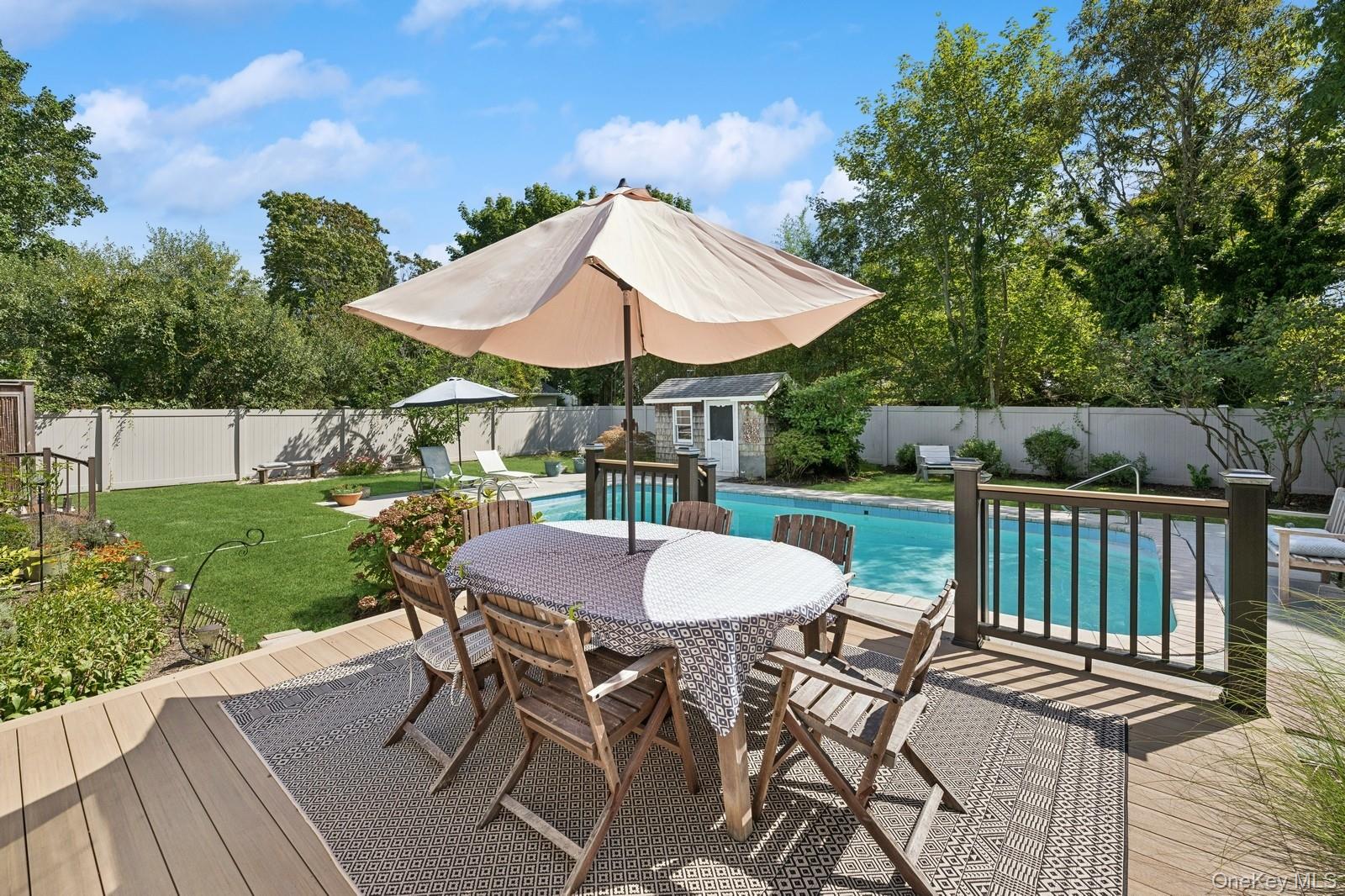 7 Linda Lane, Hampton Bays, NY 11946