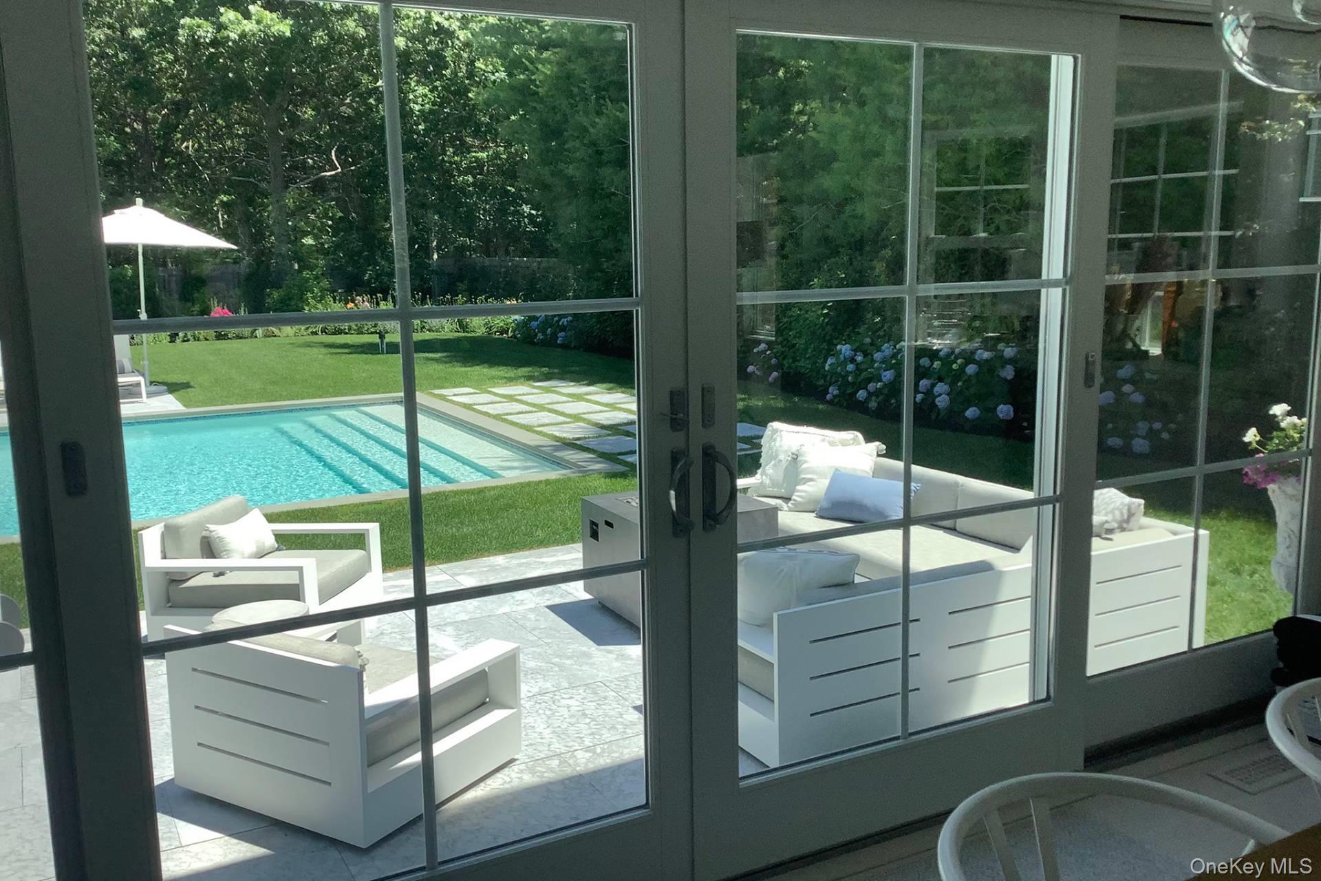 9 2nd Avenue, East Hampton, NY 11937