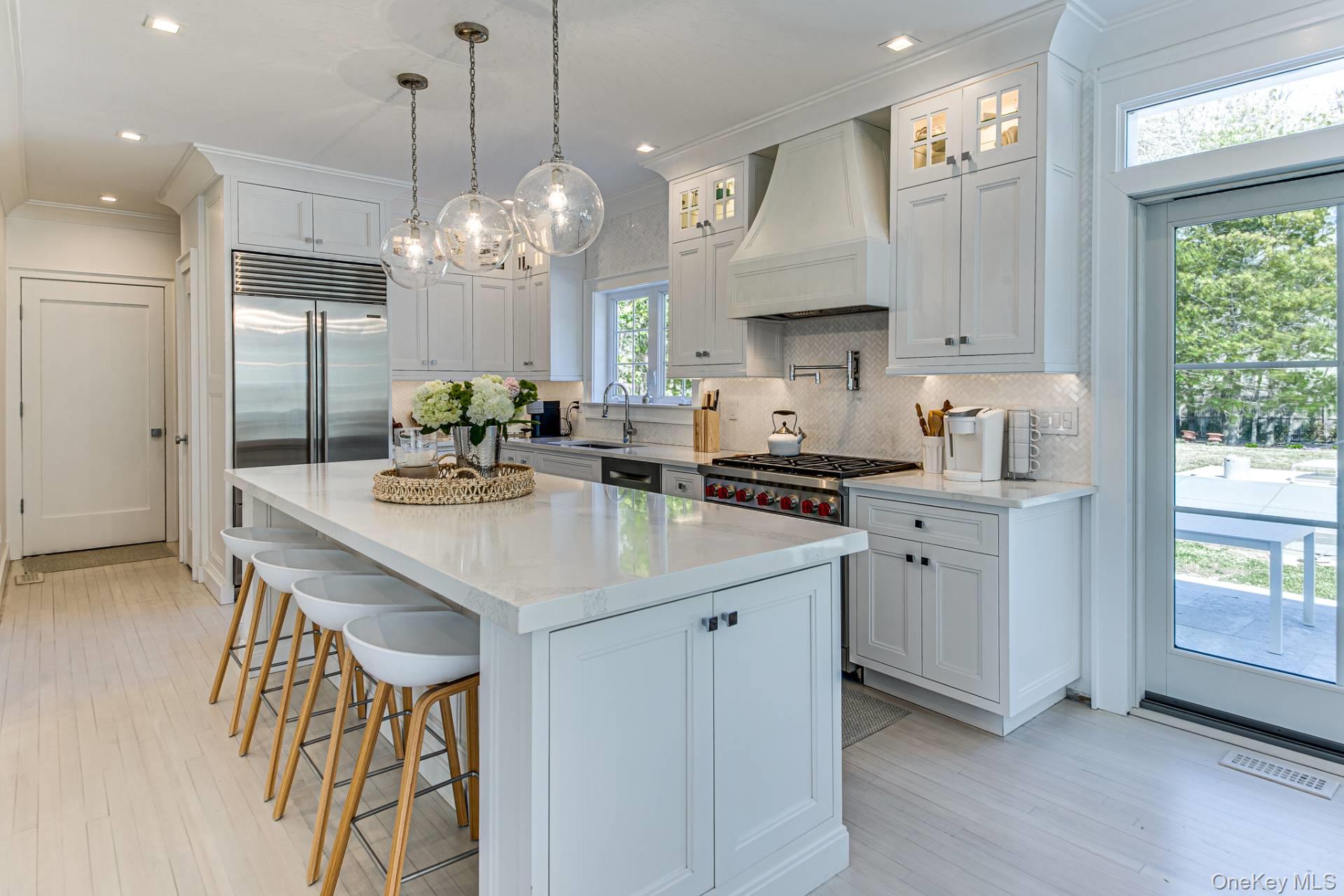 9 2nd Avenue, East Hampton, NY 11937