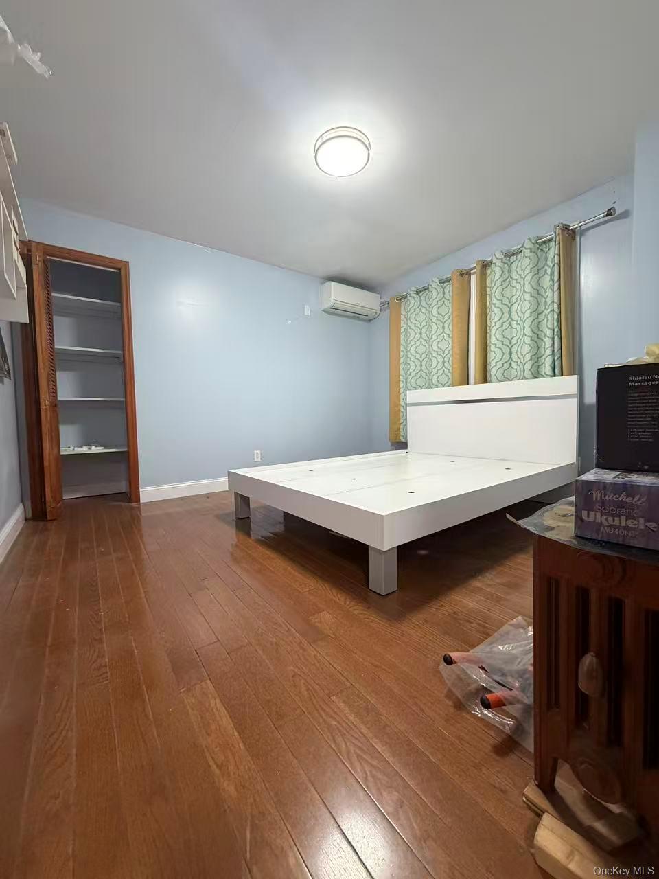 3810 Neptune Avenue, Brooklyn, NY 11224