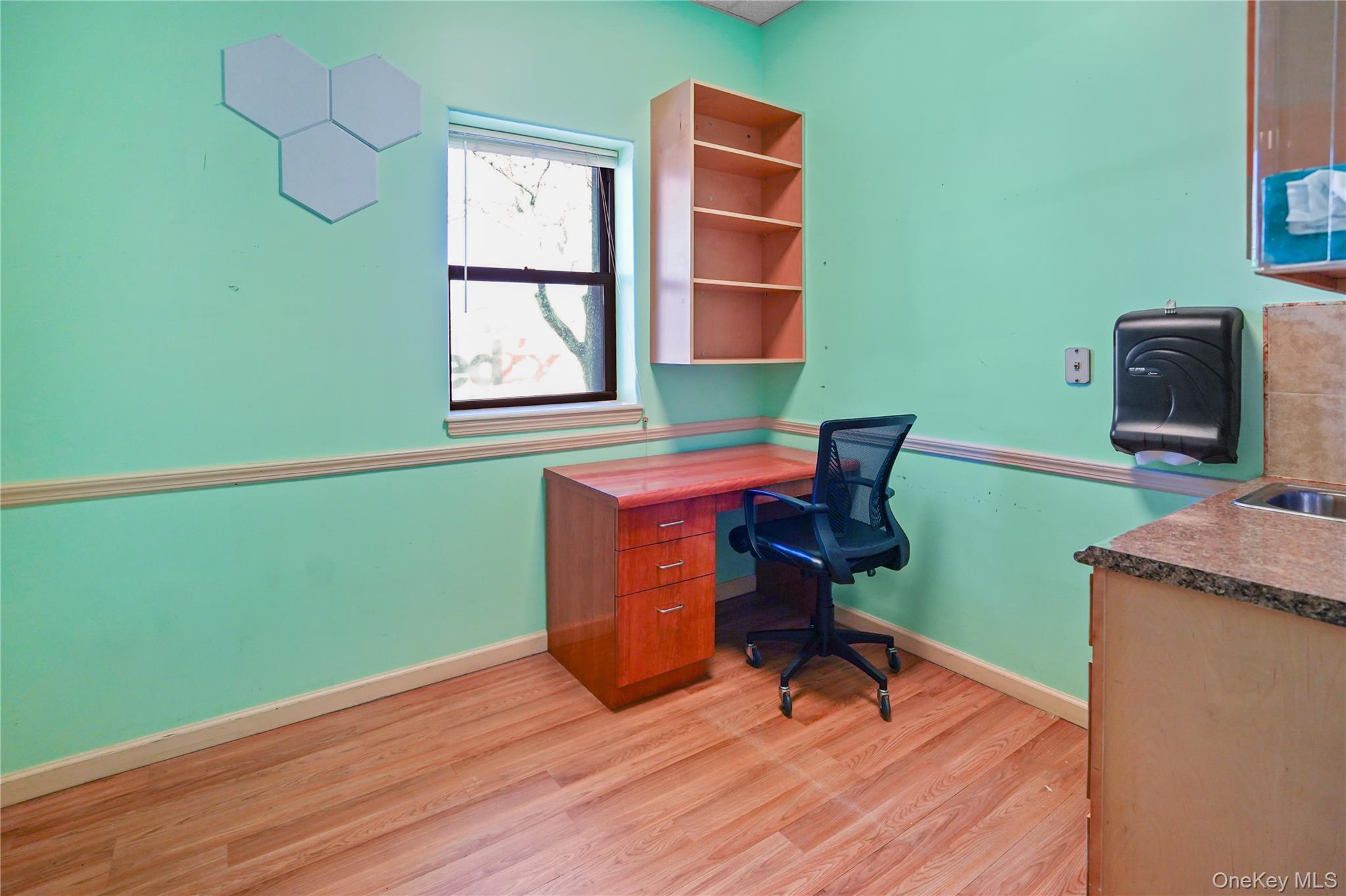 16040 78th Road # 200, Fresh Meadows, NY 11366