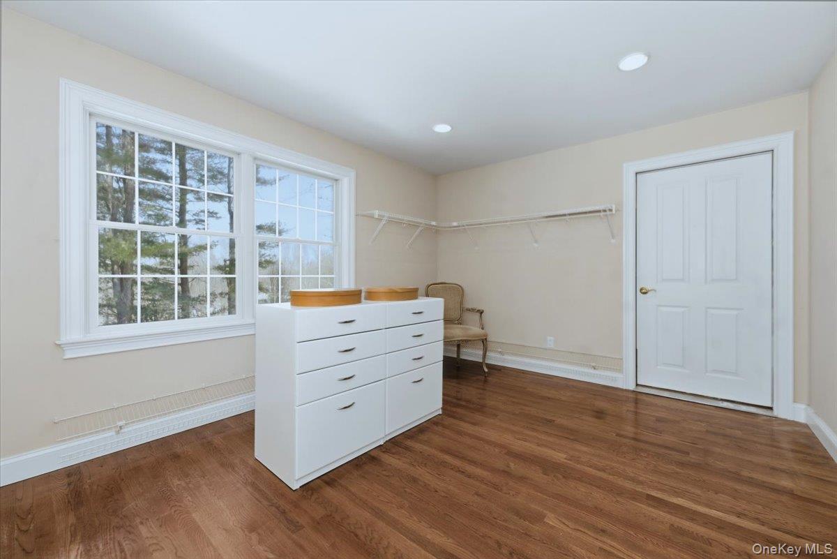 8 Hilltop Drive, Yorktown Heights, NY 10598