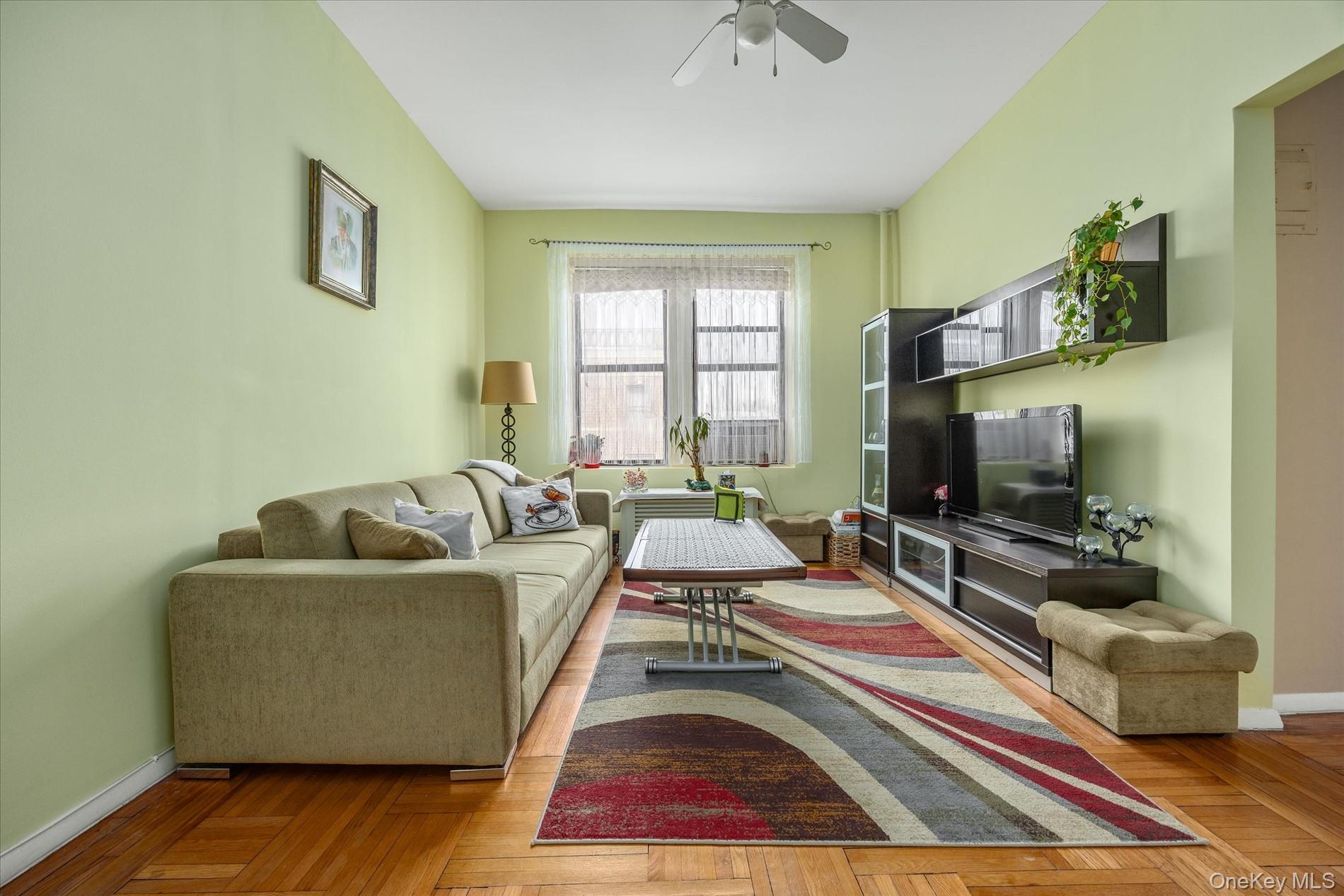 7401 4th Avenue # D5, Brooklyn, NY 11209