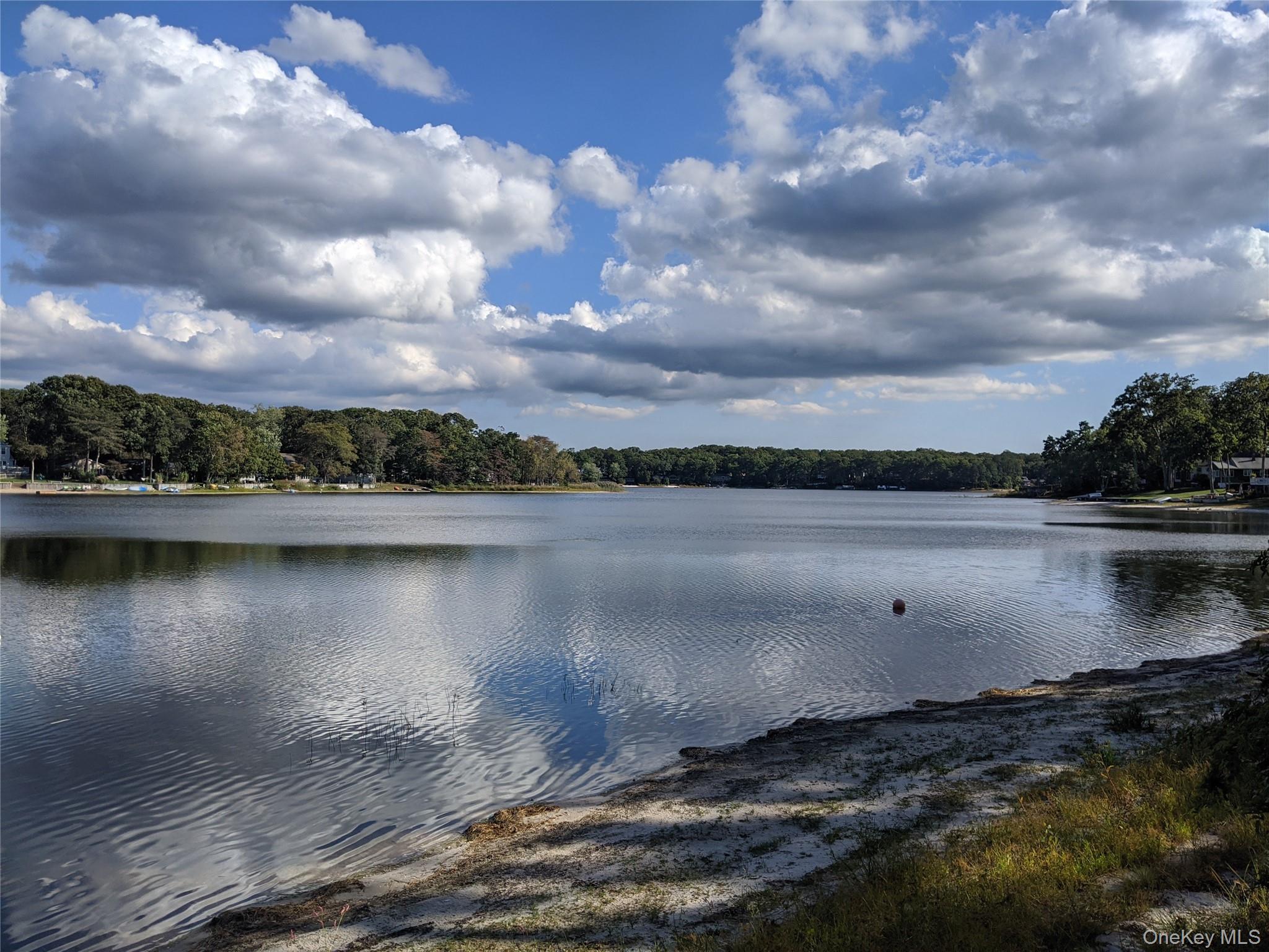 215 Lakeside Trail, Ridge, NY 11961