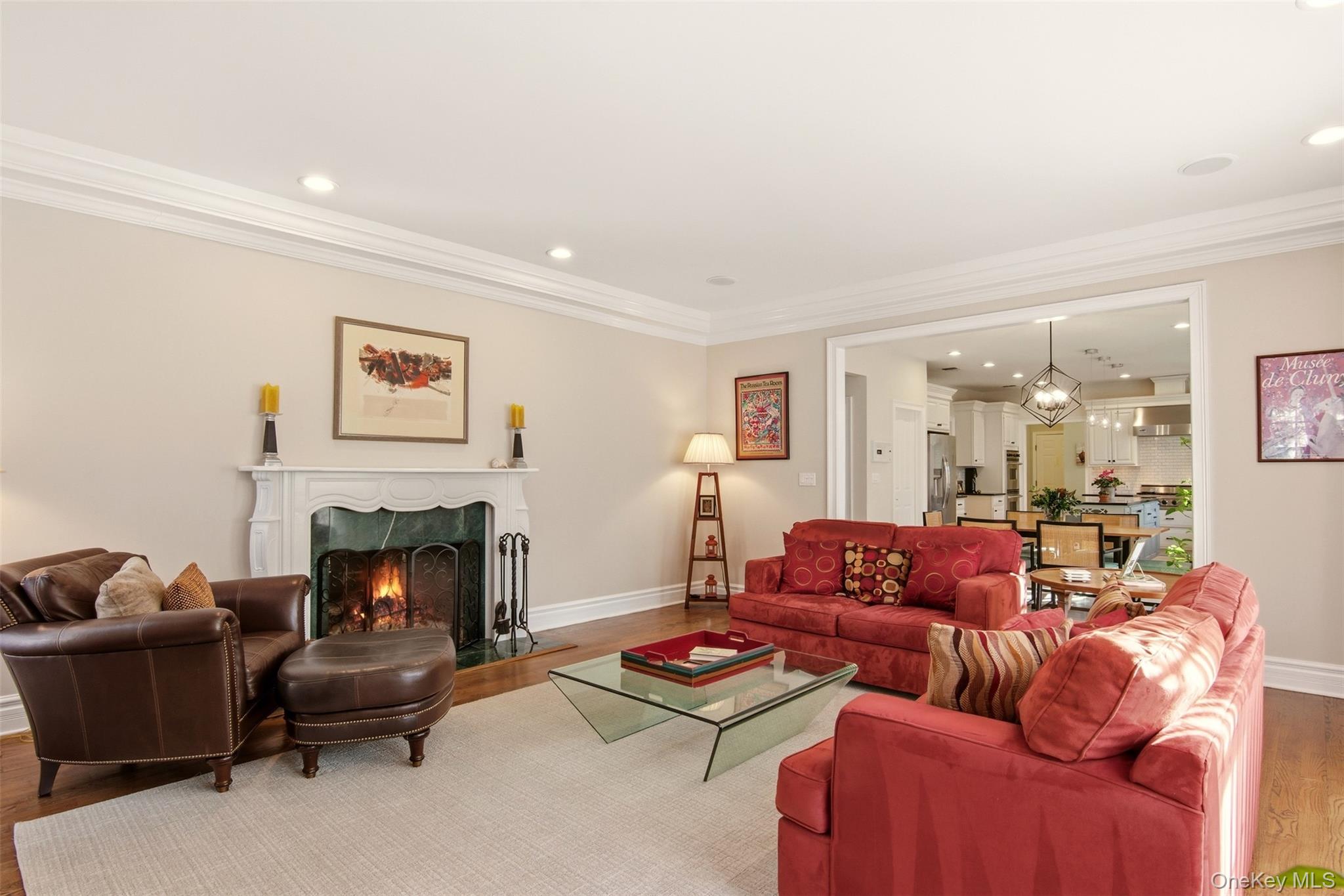 4 Daniel Way, Setauket, NY 11733