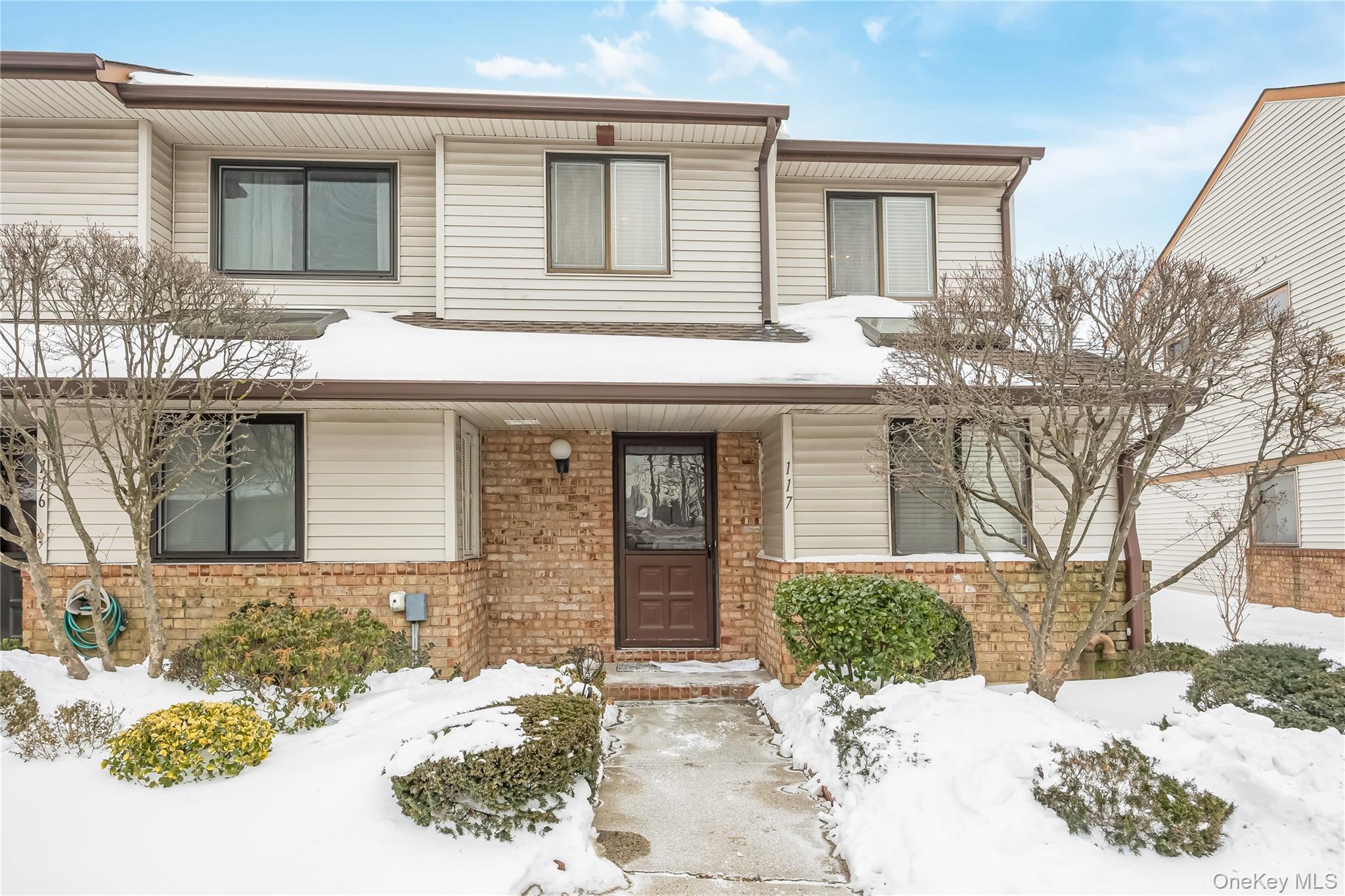 117 Laurel Lane, Wantagh, NY 11793