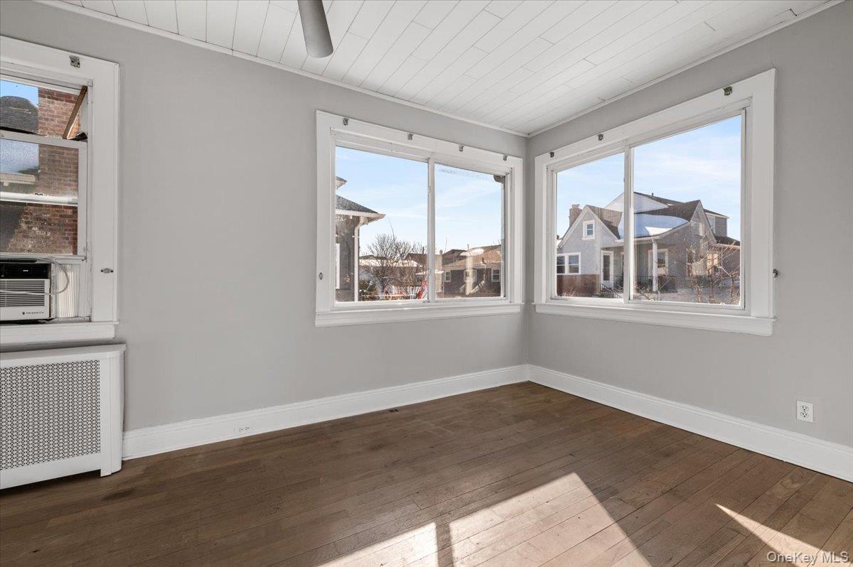 136 Taft Avenue, Long Beach, NY 11561