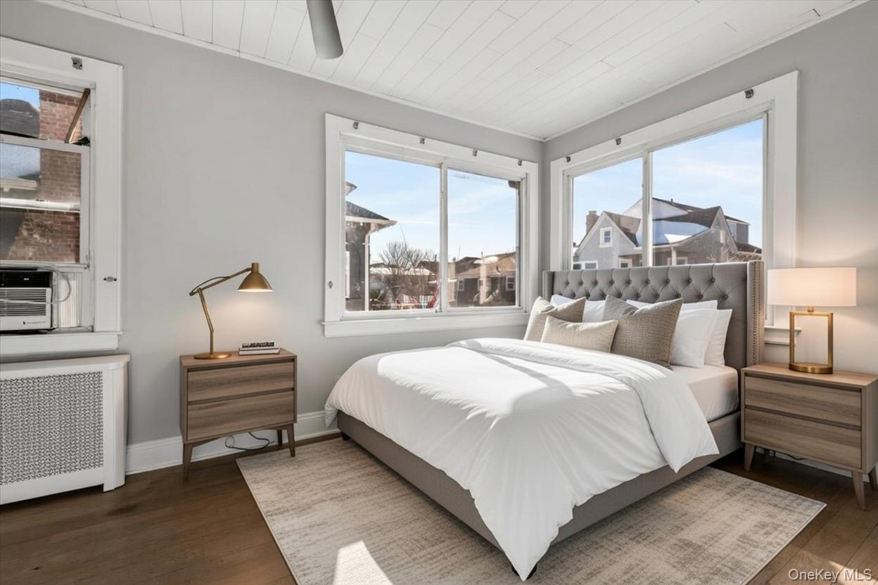 136 Taft Avenue, Long Beach, NY 11561