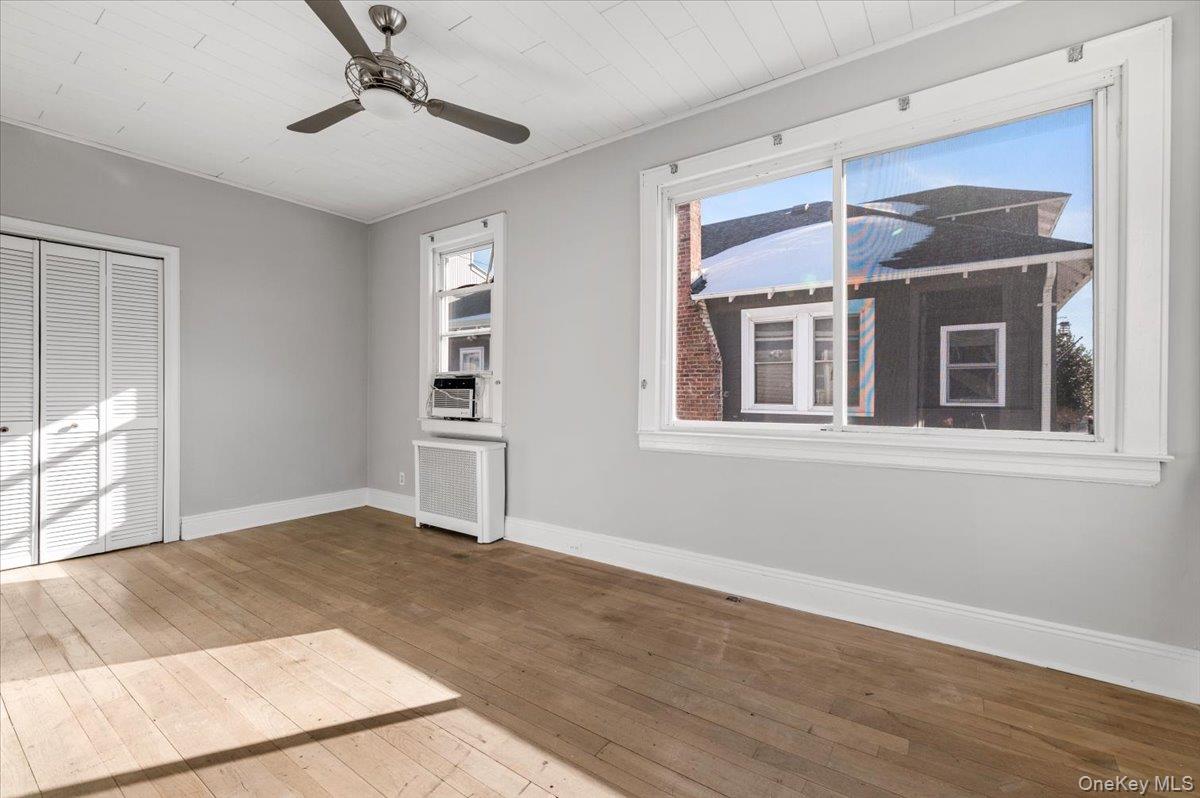 136 Taft Avenue, Long Beach, NY 11561