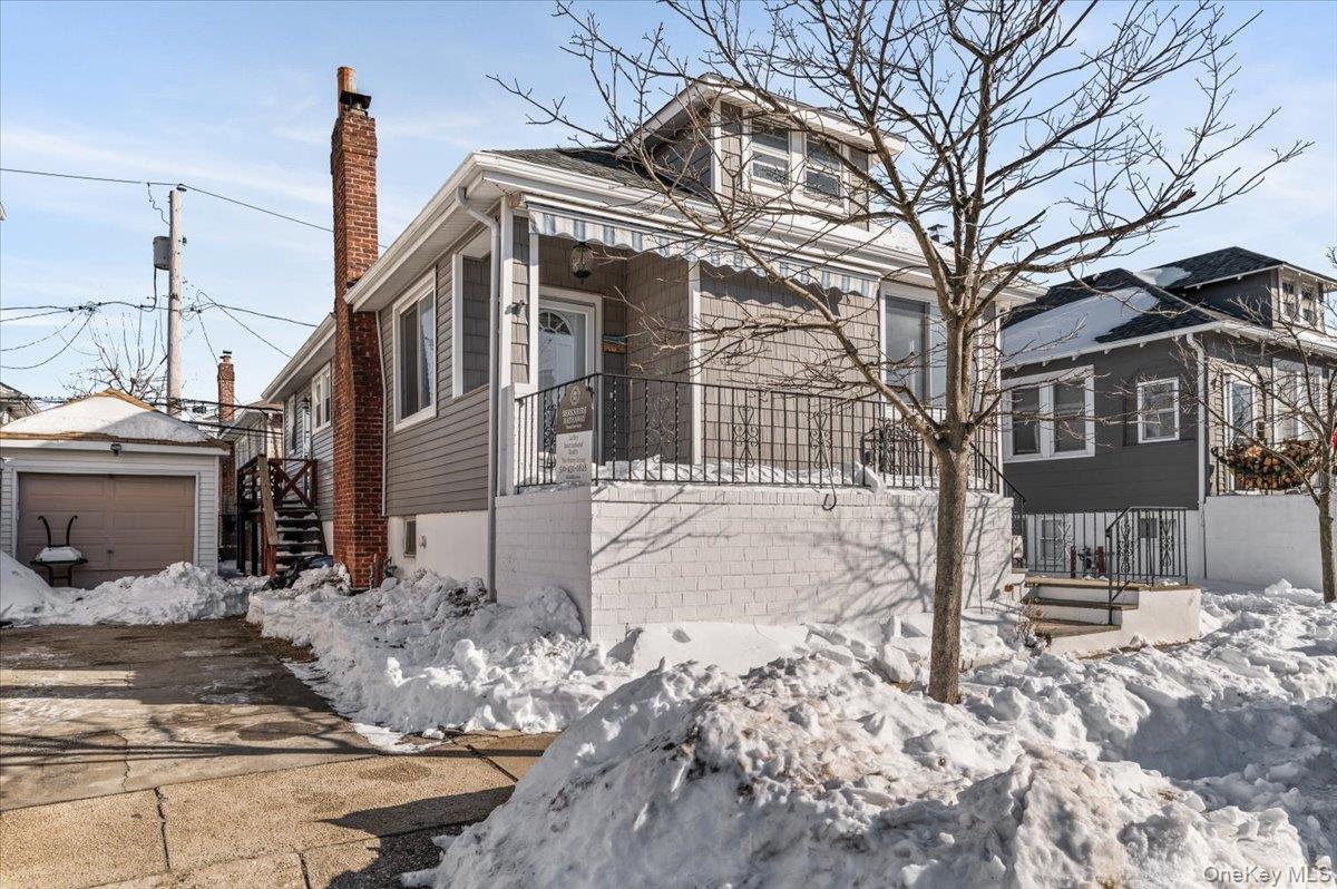 136 Taft Avenue, Long Beach, NY 11561