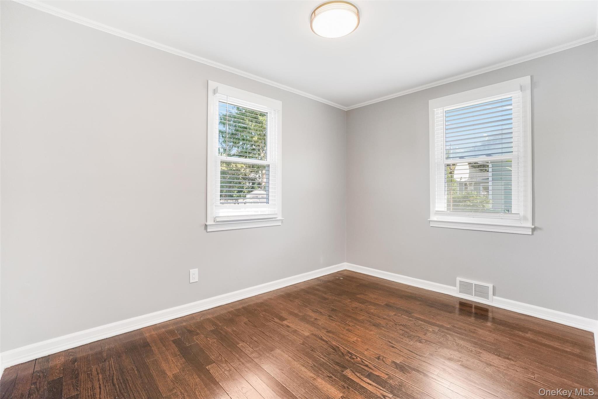 36 Hasbrouck Drive, Poughkeepsie, NY 12603