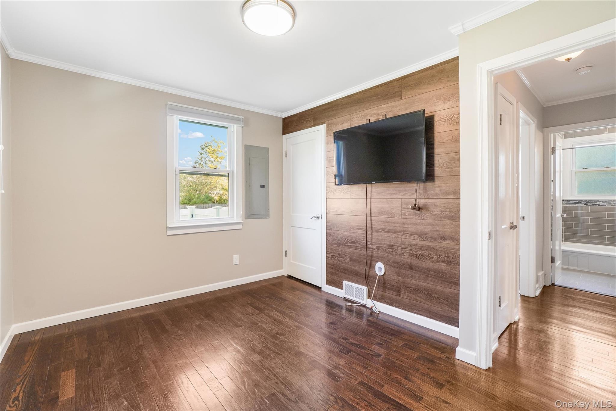 36 Hasbrouck Drive, Poughkeepsie, NY 12603