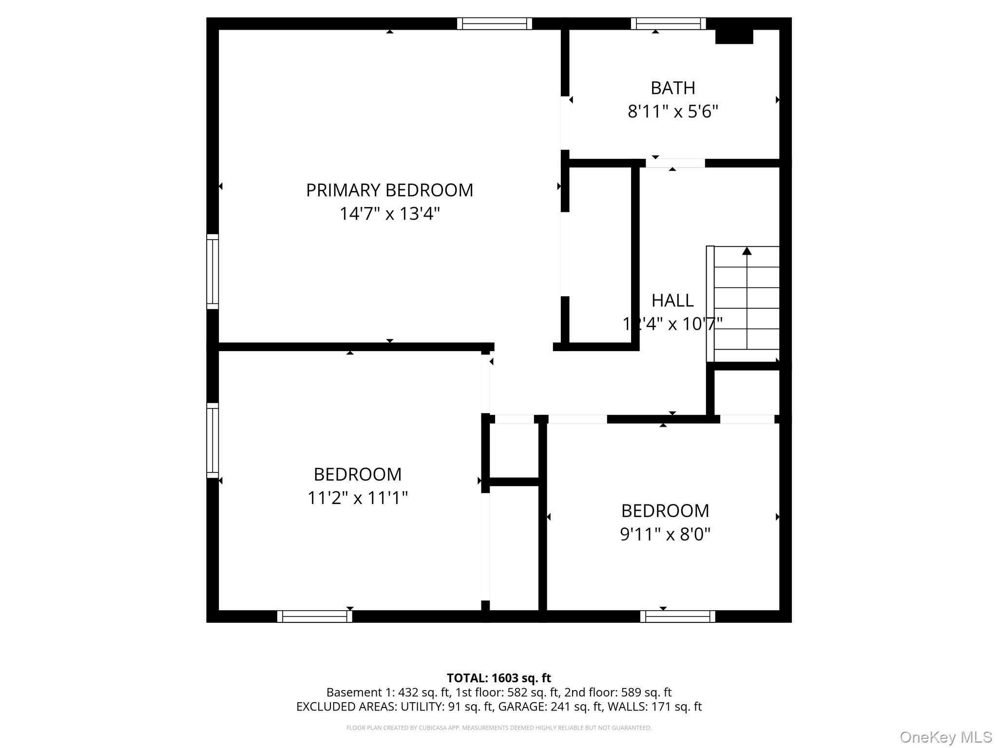 39 E Lyons Street, Melville, NY 11747