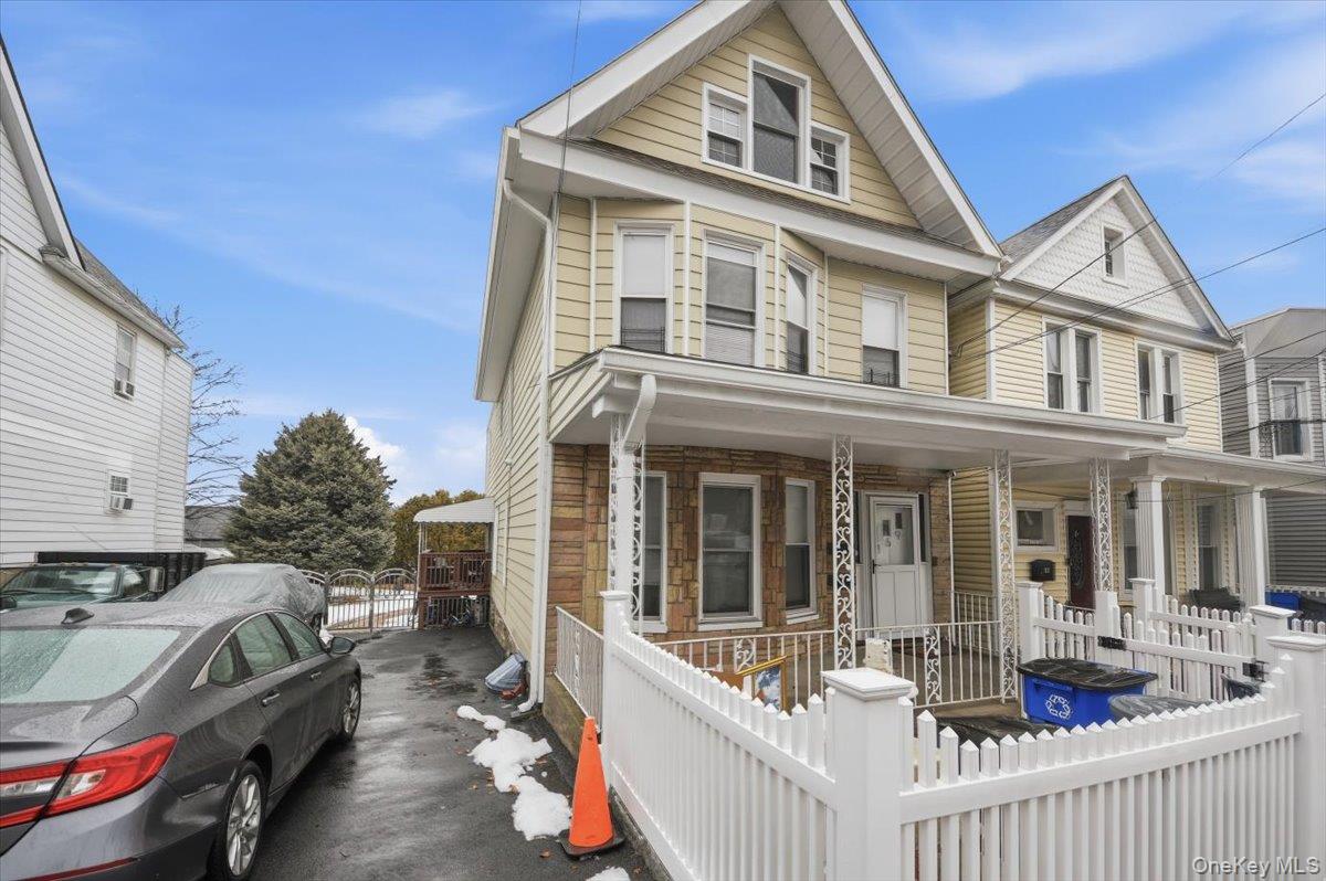 169 Lockwood Avenue # 2nd Floor, Yonkers, NY 10701