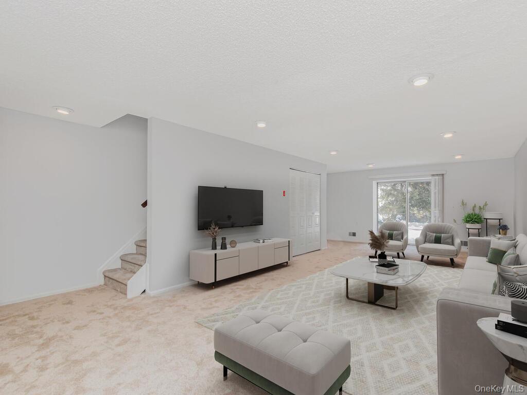 31 Winchester Avenue, Peekskill, NY 10566