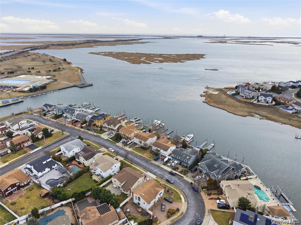 3094 Riverside Drive, Wantagh, NY 11793