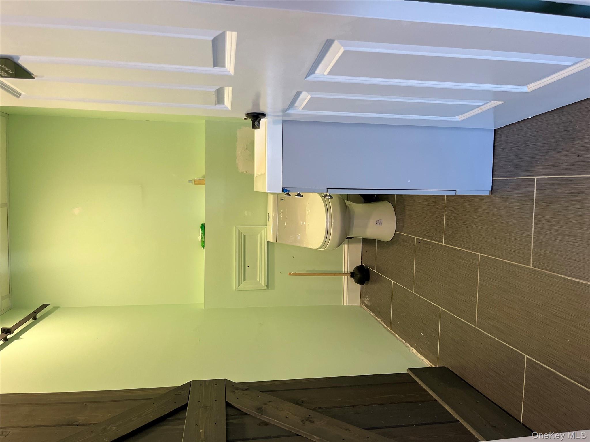 62 Broadway, Rocky Point, NY 11778