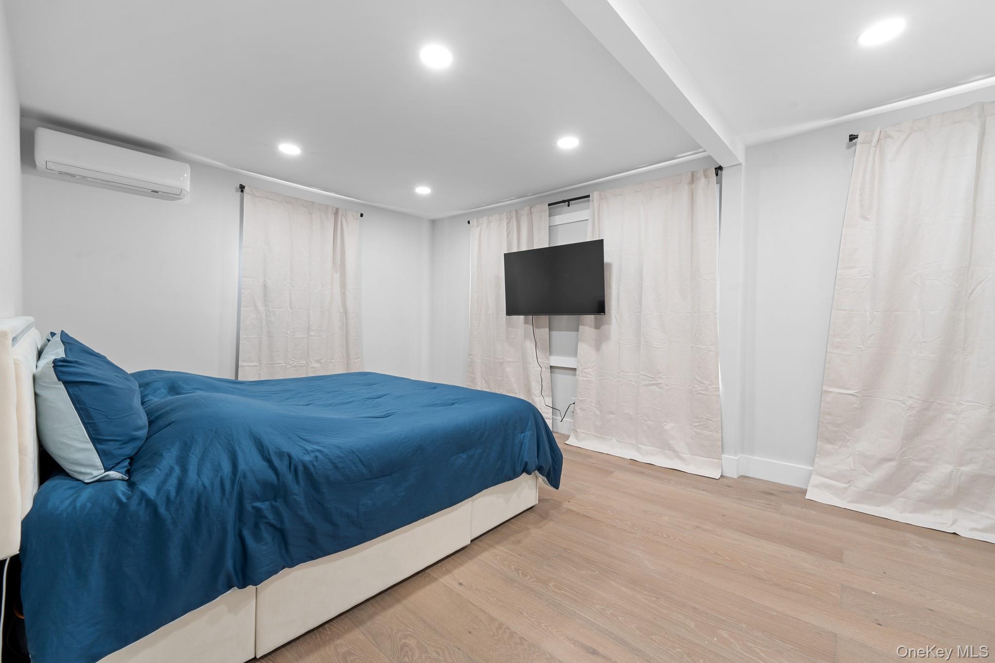 11445 207th Street, Cambria Heights, NY 11411