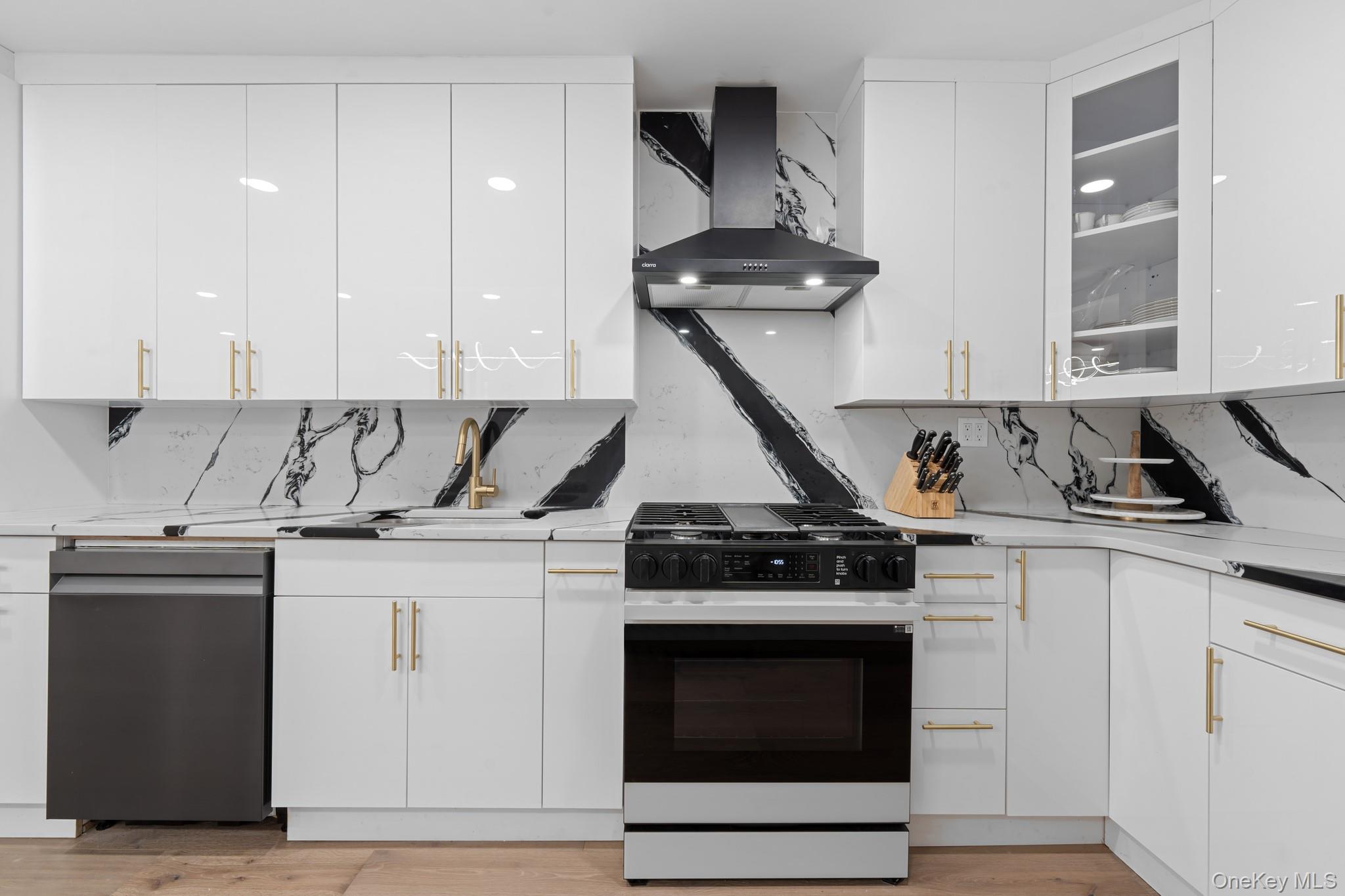 11445 207th Street, Cambria Heights, NY 11411