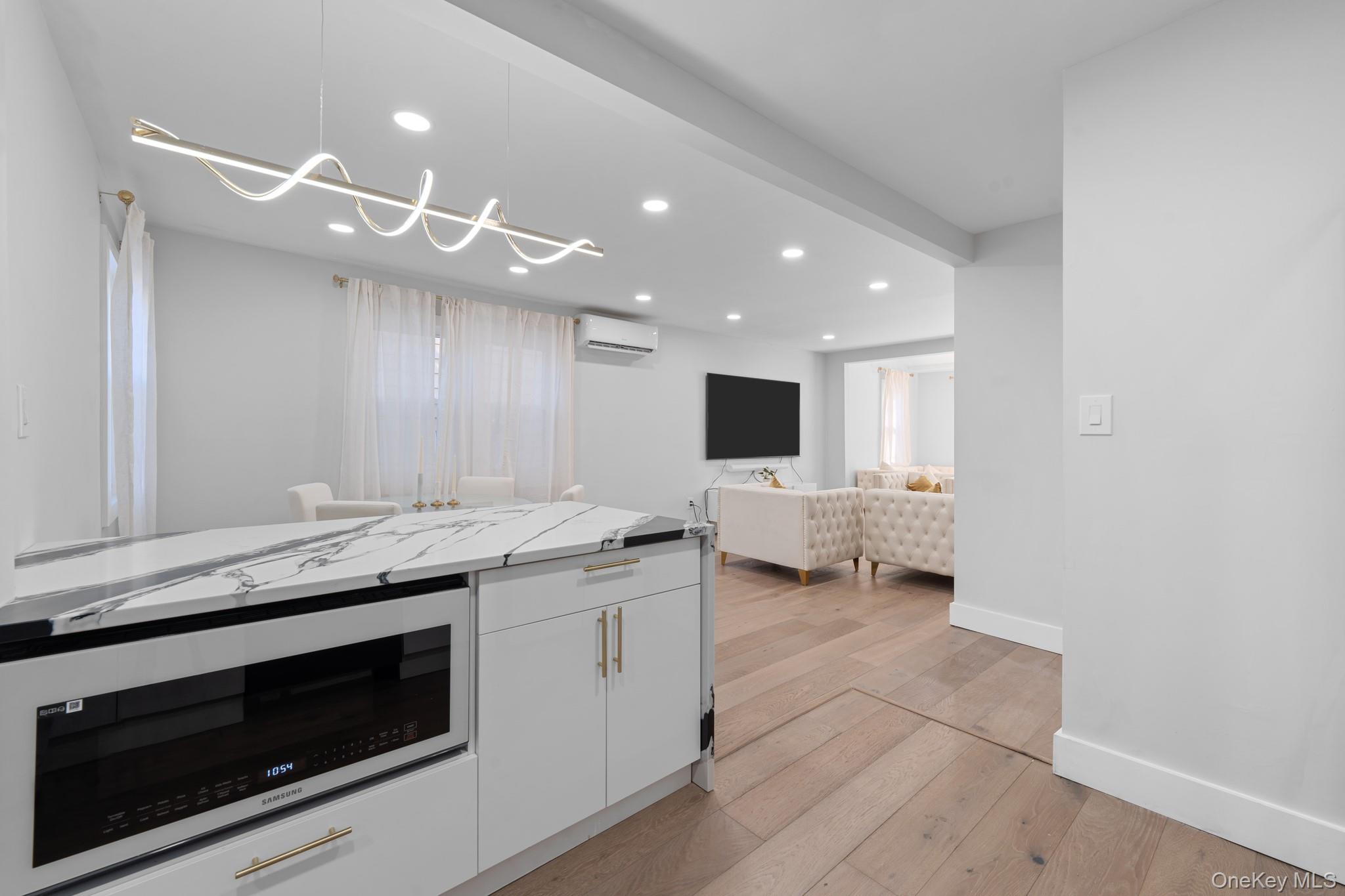 11445 207th Street, Cambria Heights, NY 11411