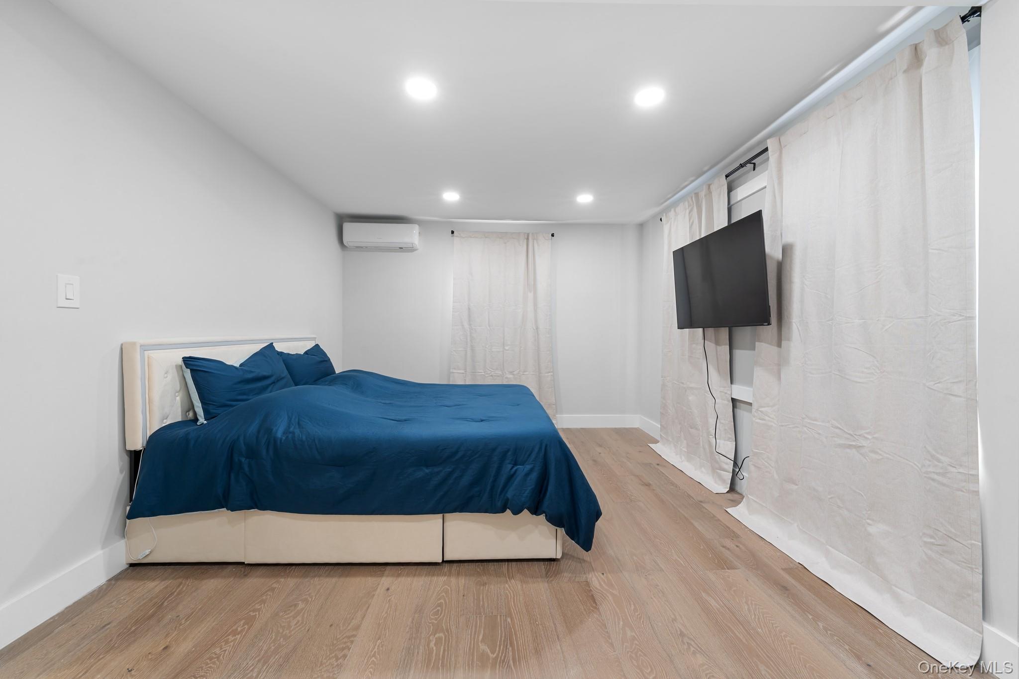 11445 207th Street, Cambria Heights, NY 11411