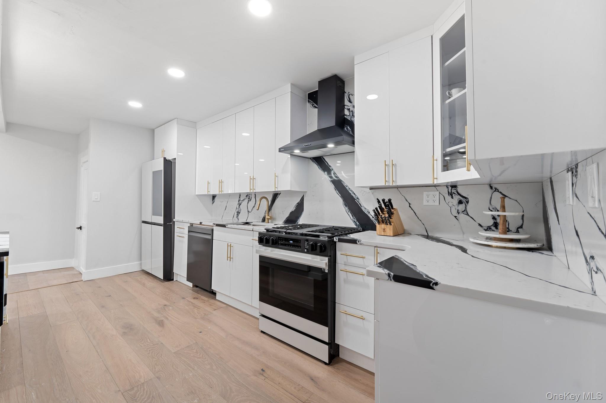 11445 207th Street, Cambria Heights, NY 11411