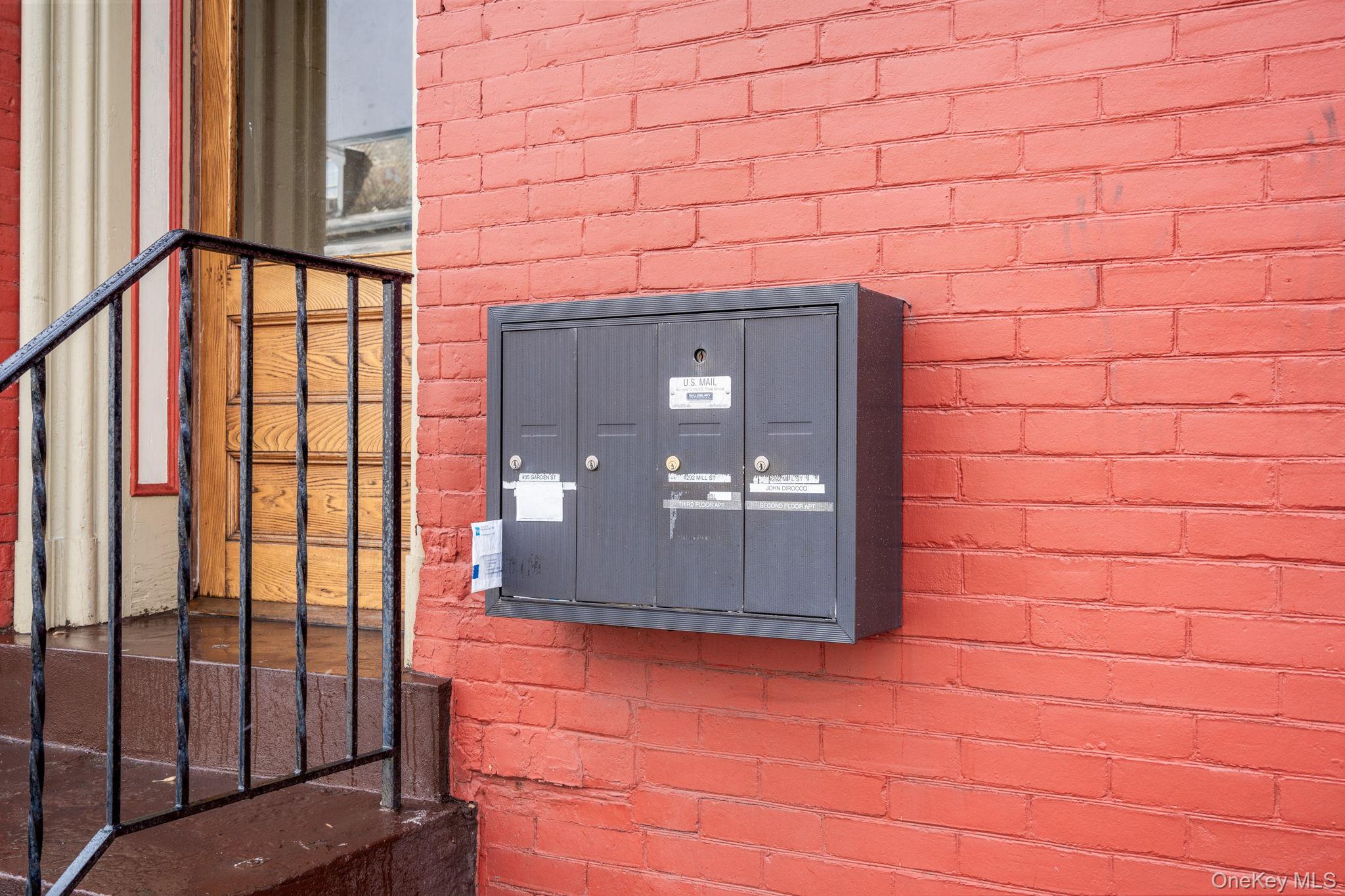 292 Mill Street, Poughkeepsie, NY 12601