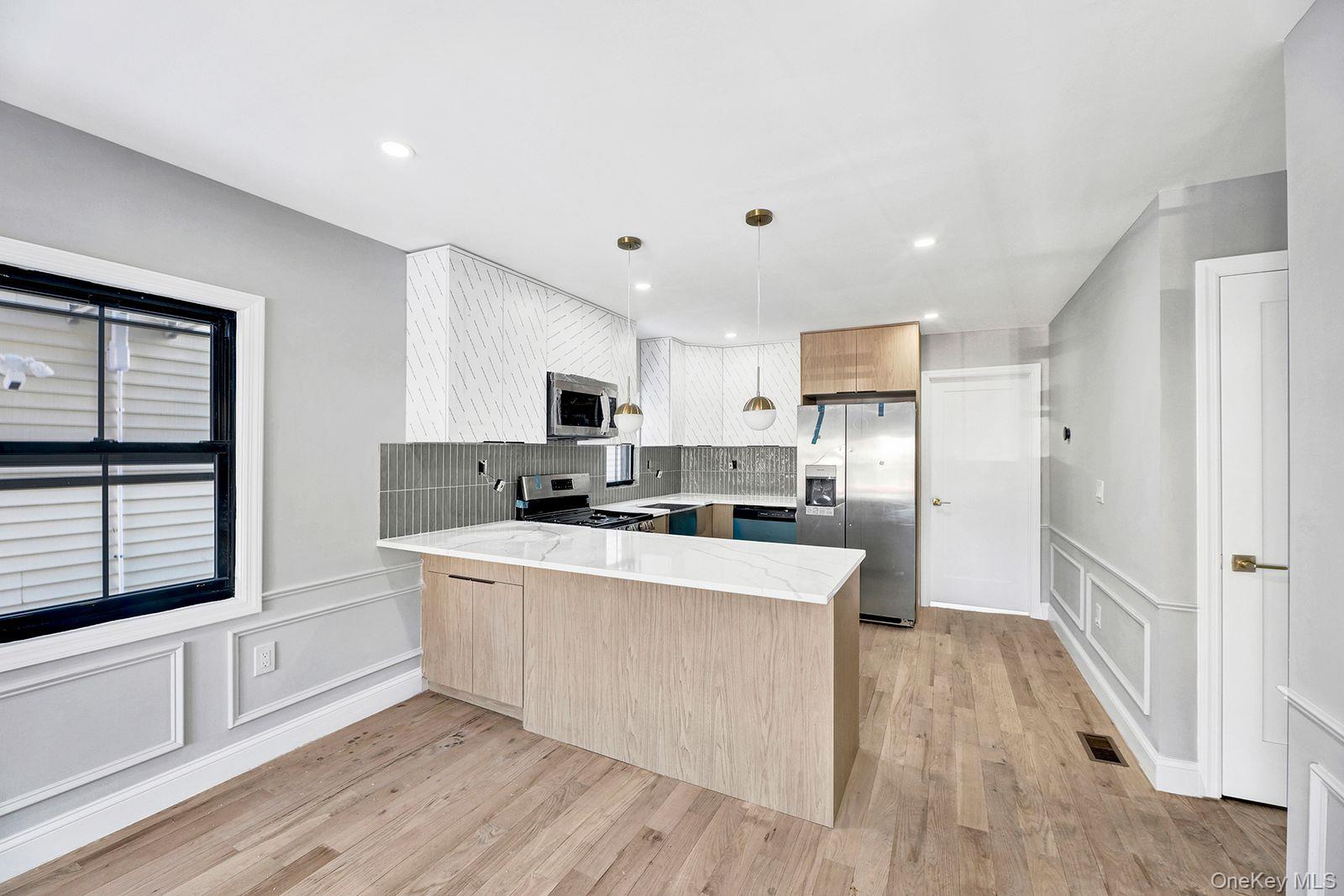 9318 Foster Avenue, Brooklyn, NY 11236