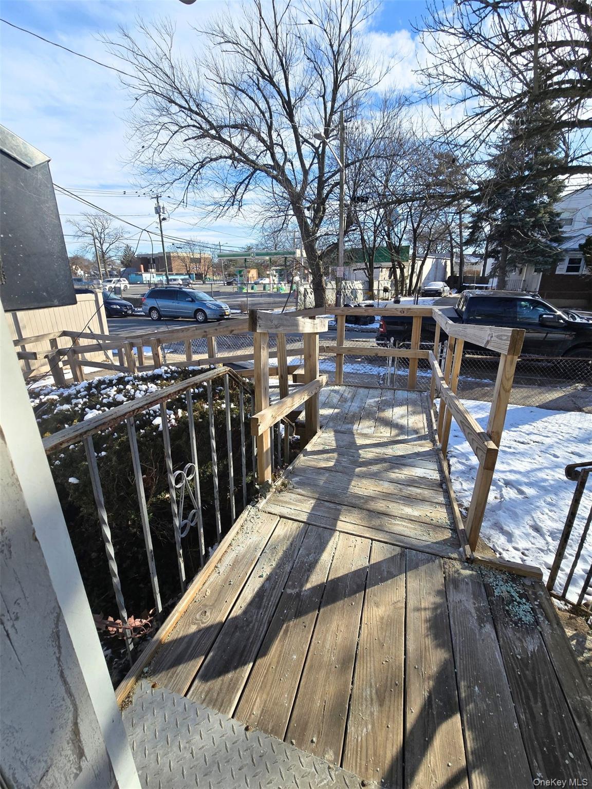 27 Midwood Street, Hempstead, NY 11550