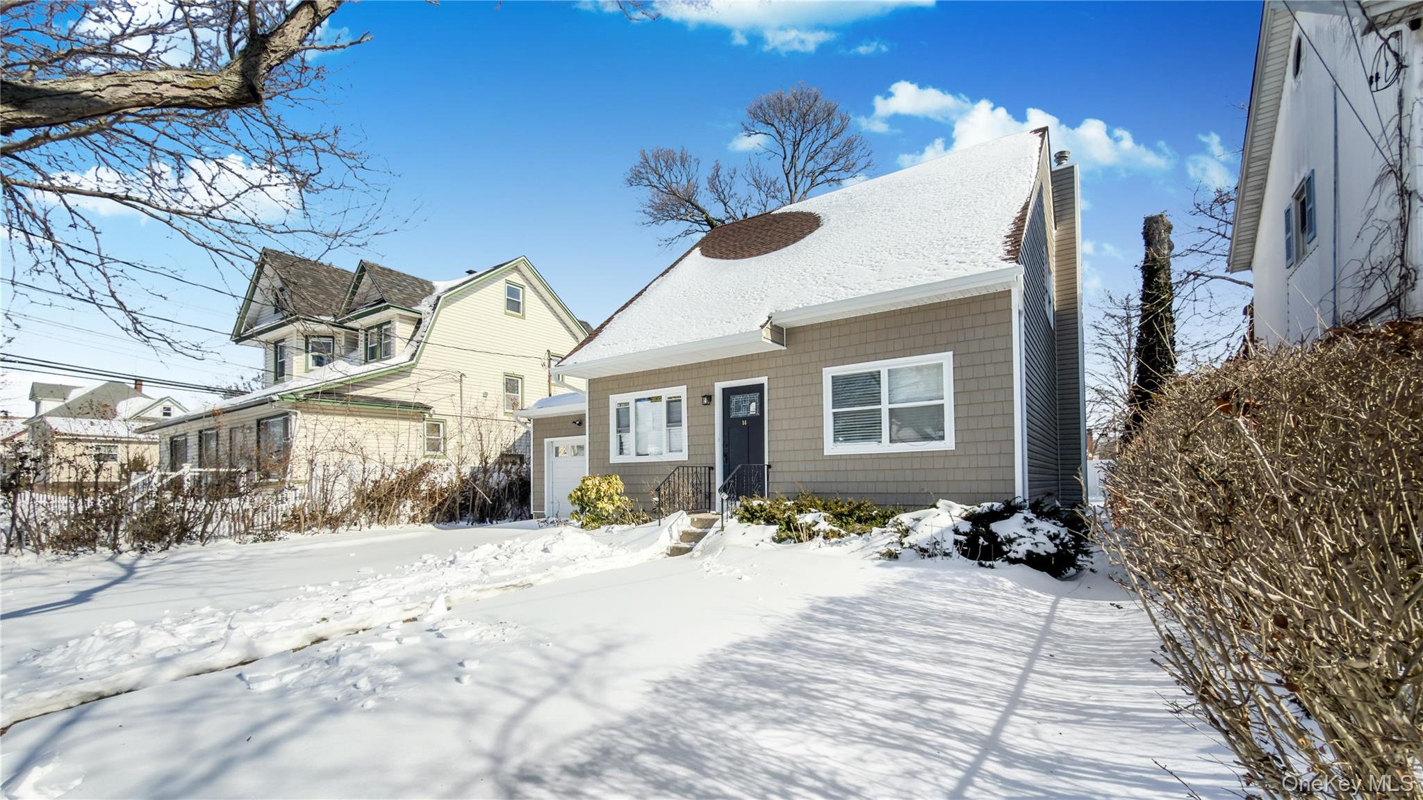 58 Rutland Road, Freeport, NY 11520