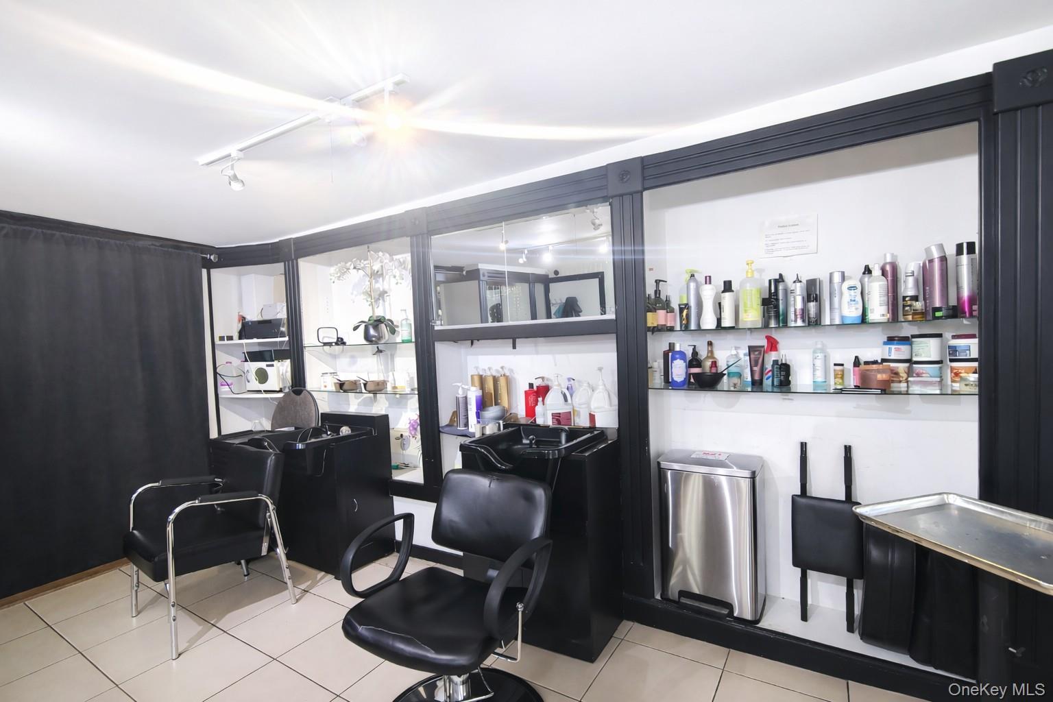 7 W Market Street, Rhinebeck, NY 12572