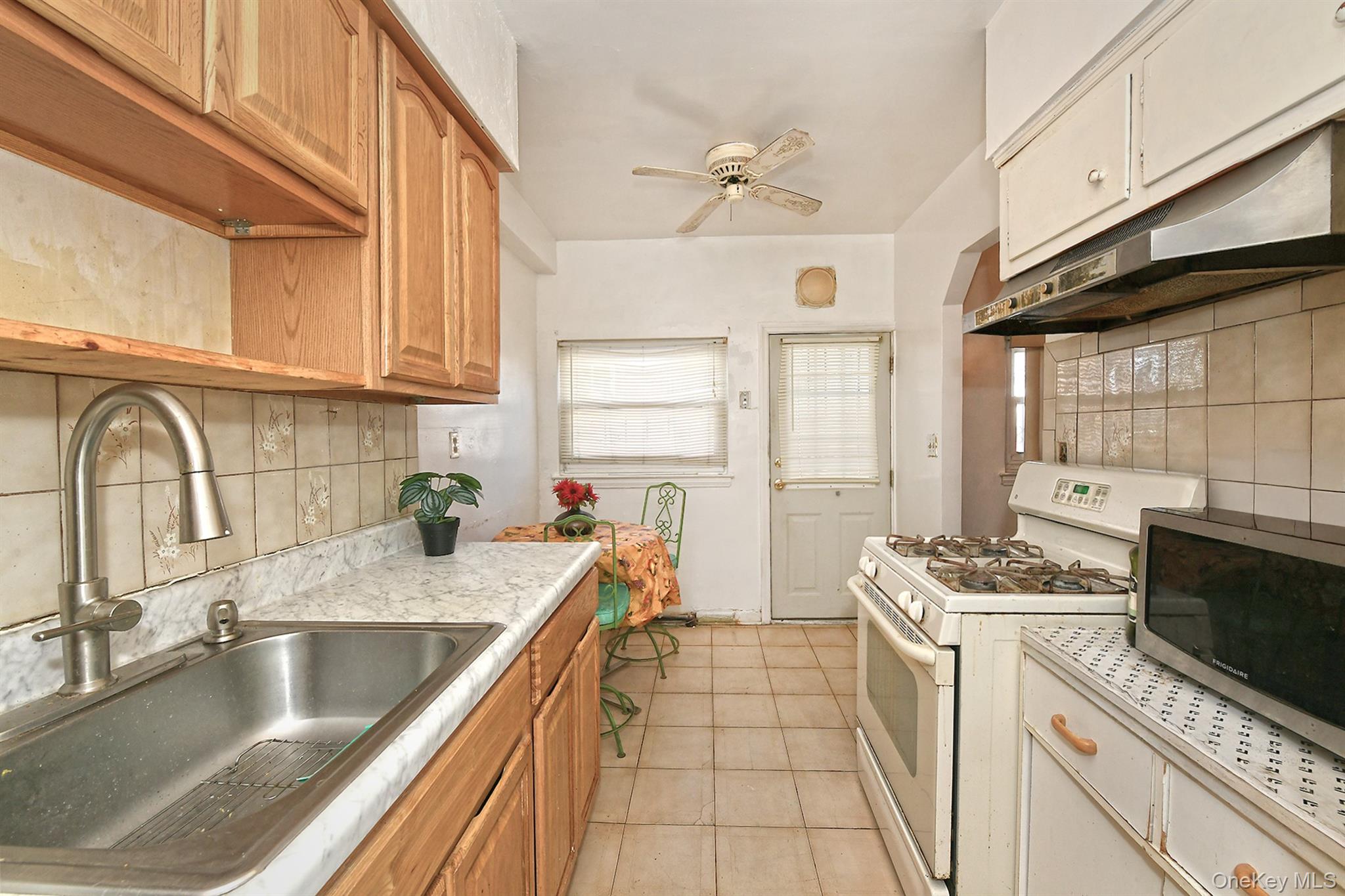 3617 Laconia Avenue, Bronx, NY 10469